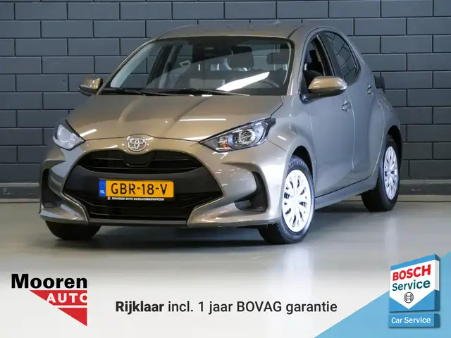 Toyota Yaris 1.5 VVT-i Active | CAMERA | APPLE CARPLAY / ANDROI