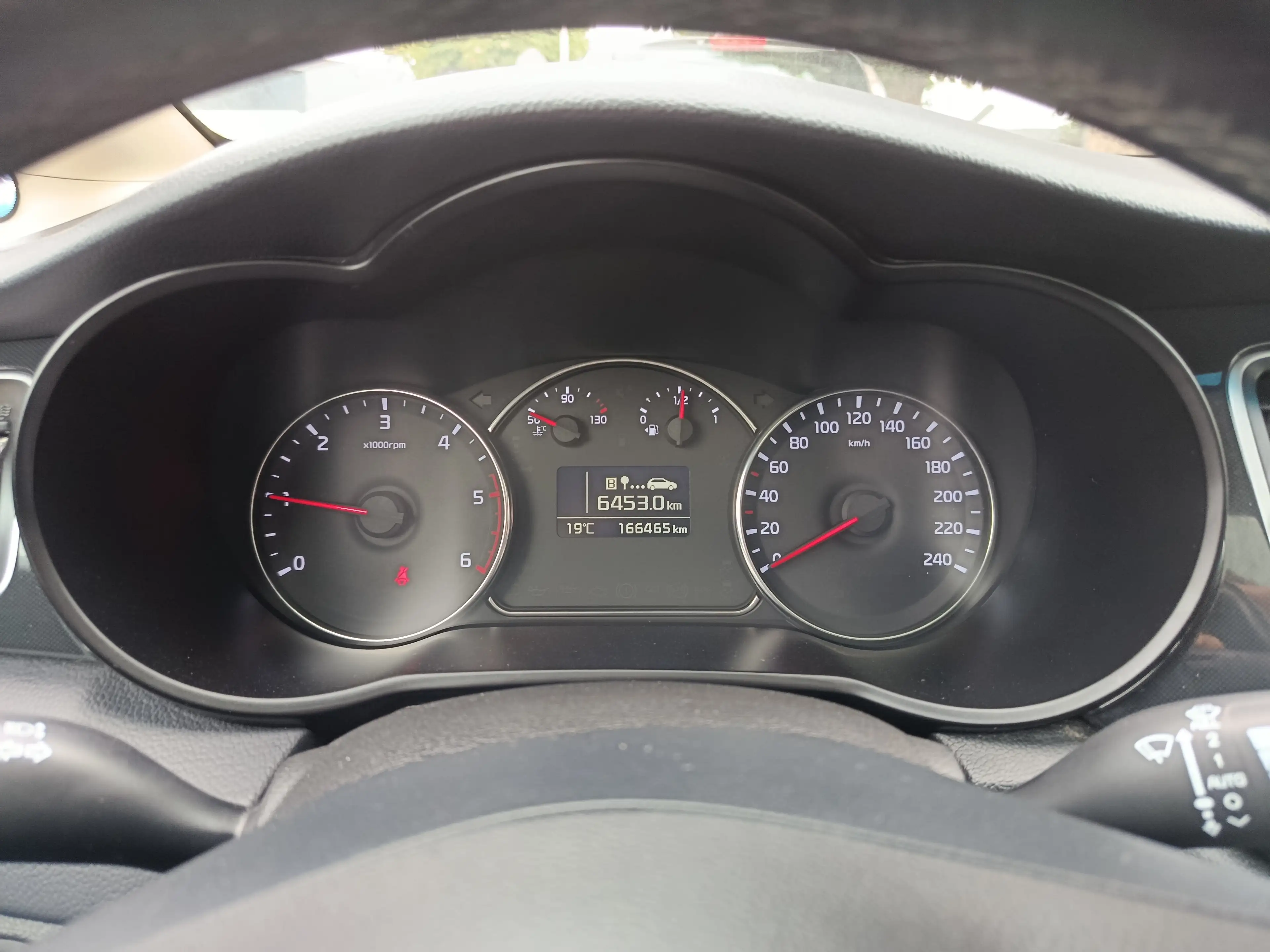 Kia Carens 1.7 CRDI World Edition ISG — photo 5