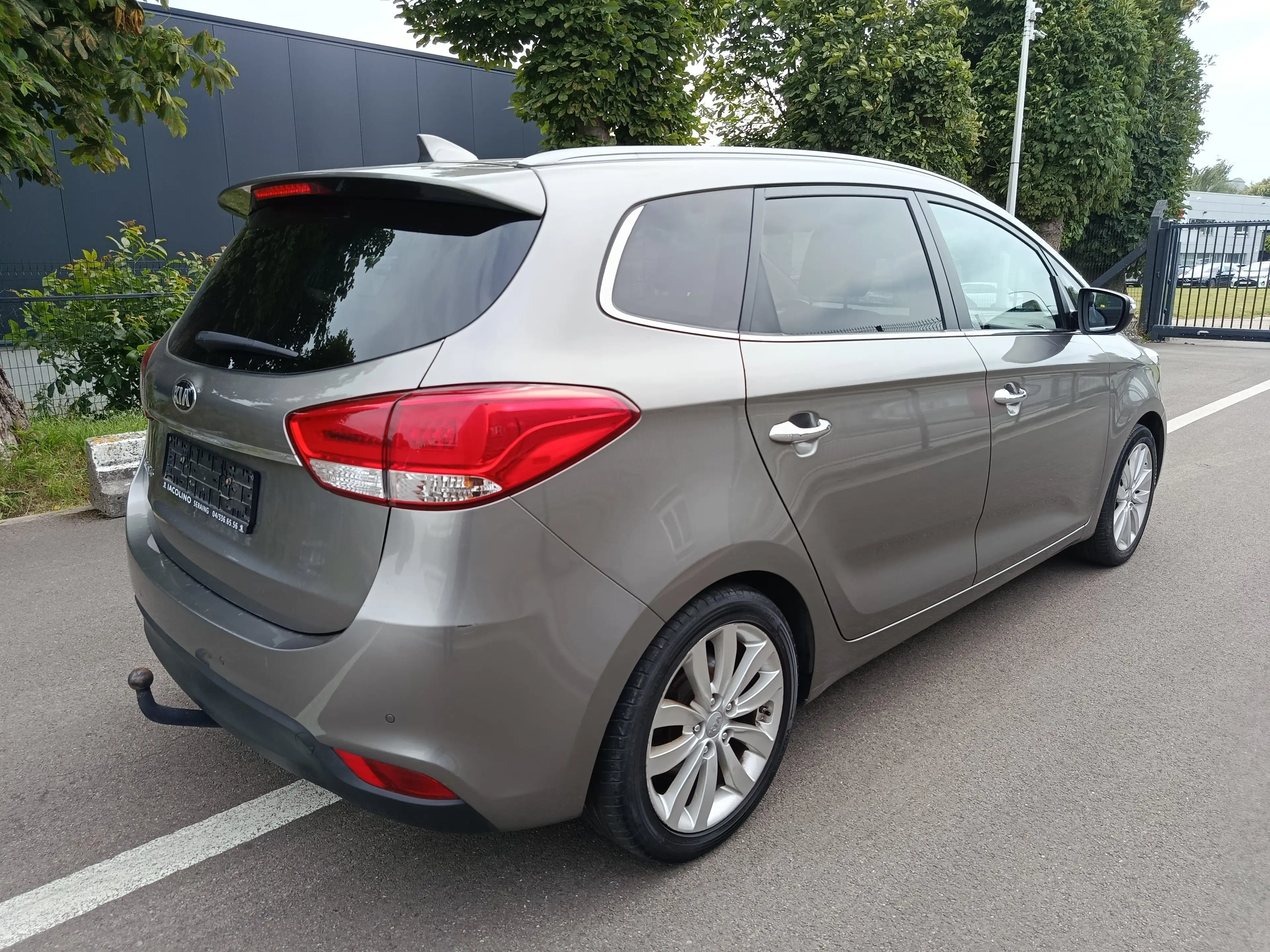 Kia Carens 1.7 CRDI World Edition ISG — photo 3
