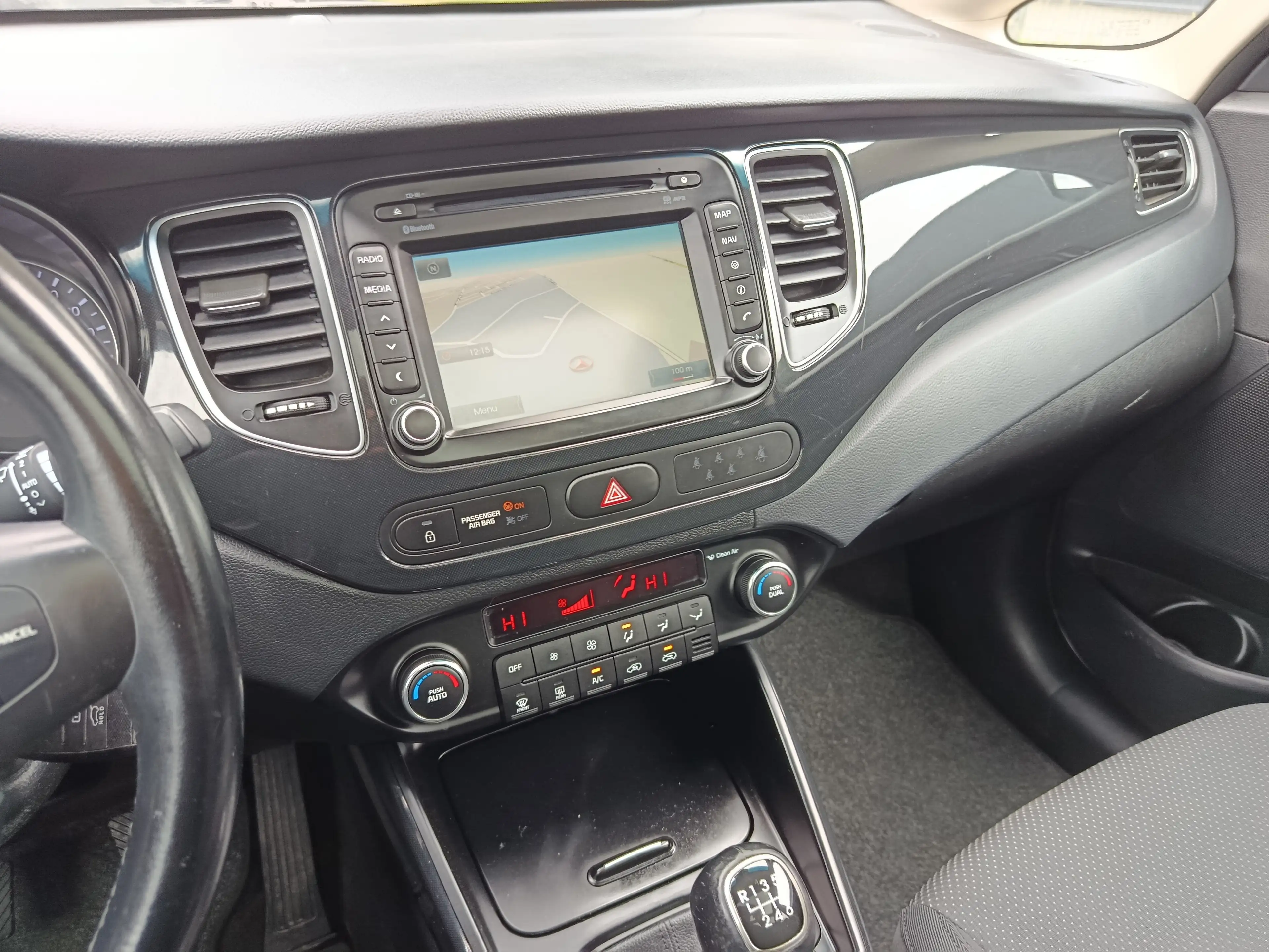 Kia Carens 1.7 CRDI World Edition ISG — photo 6
