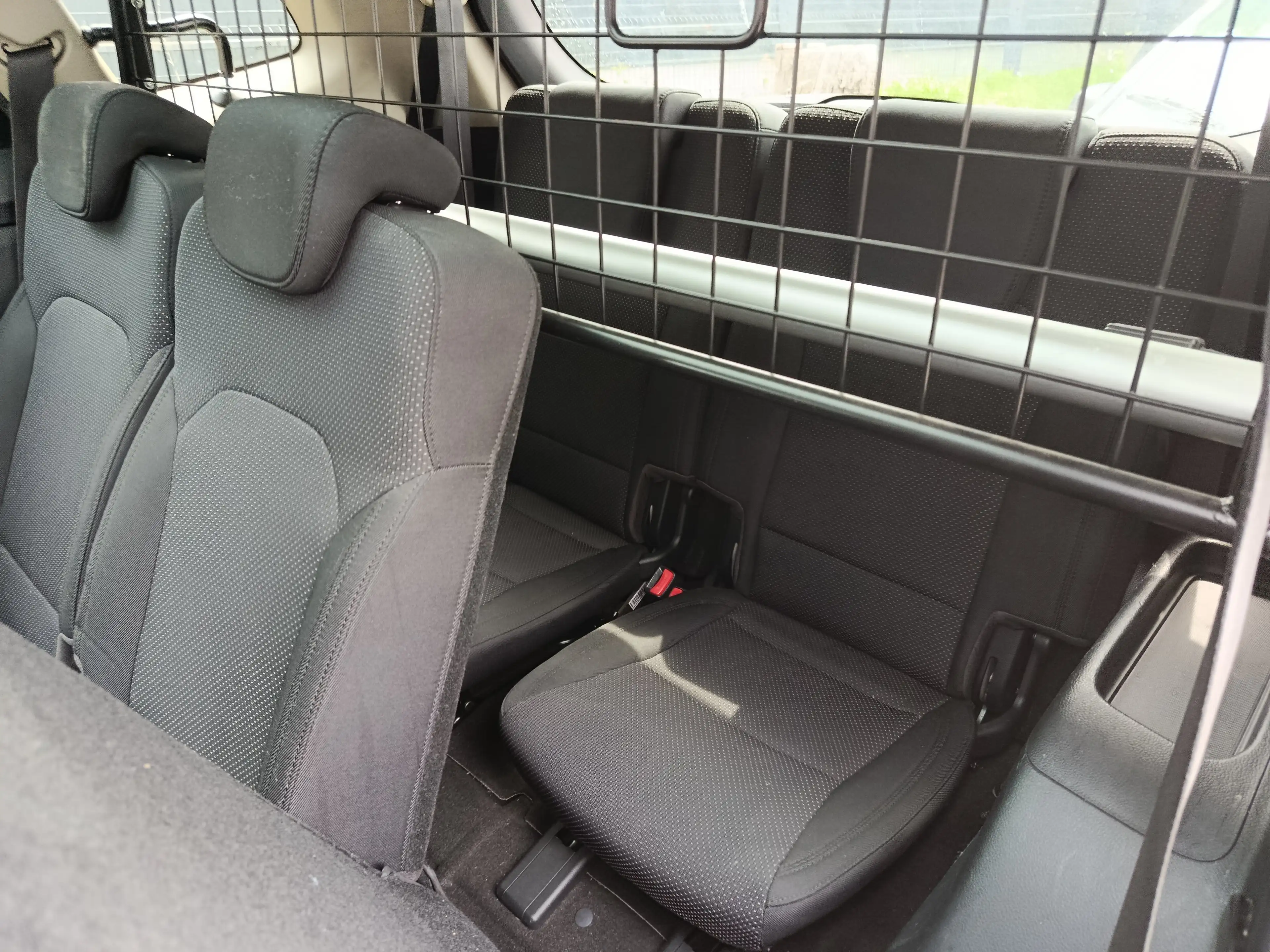 Kia Carens 1.7 CRDI World Edition ISG — photo 11