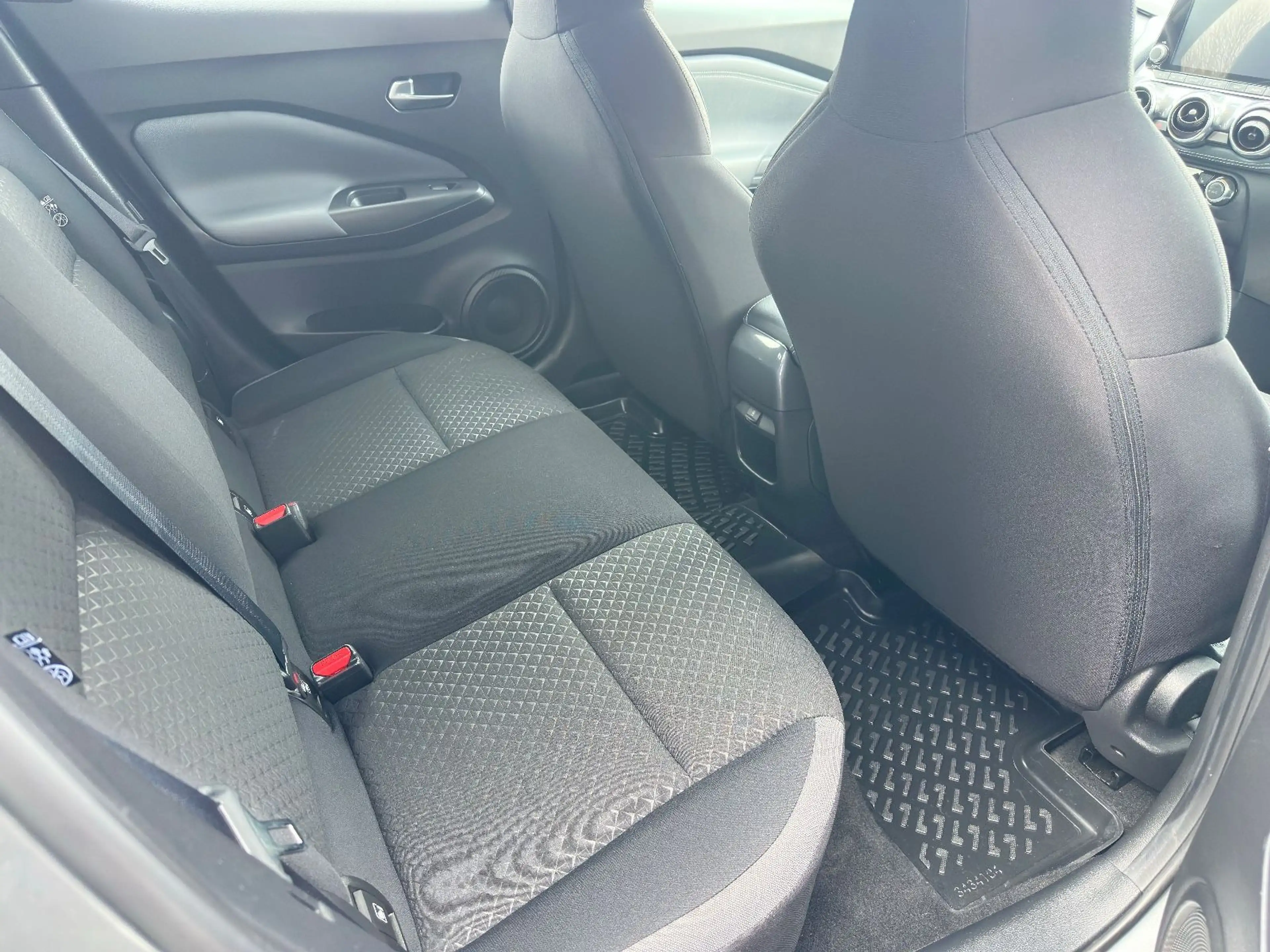Nissan Juke Enigma *2HD/Keyless/Navi/Lückenlos/LED* — photo 12