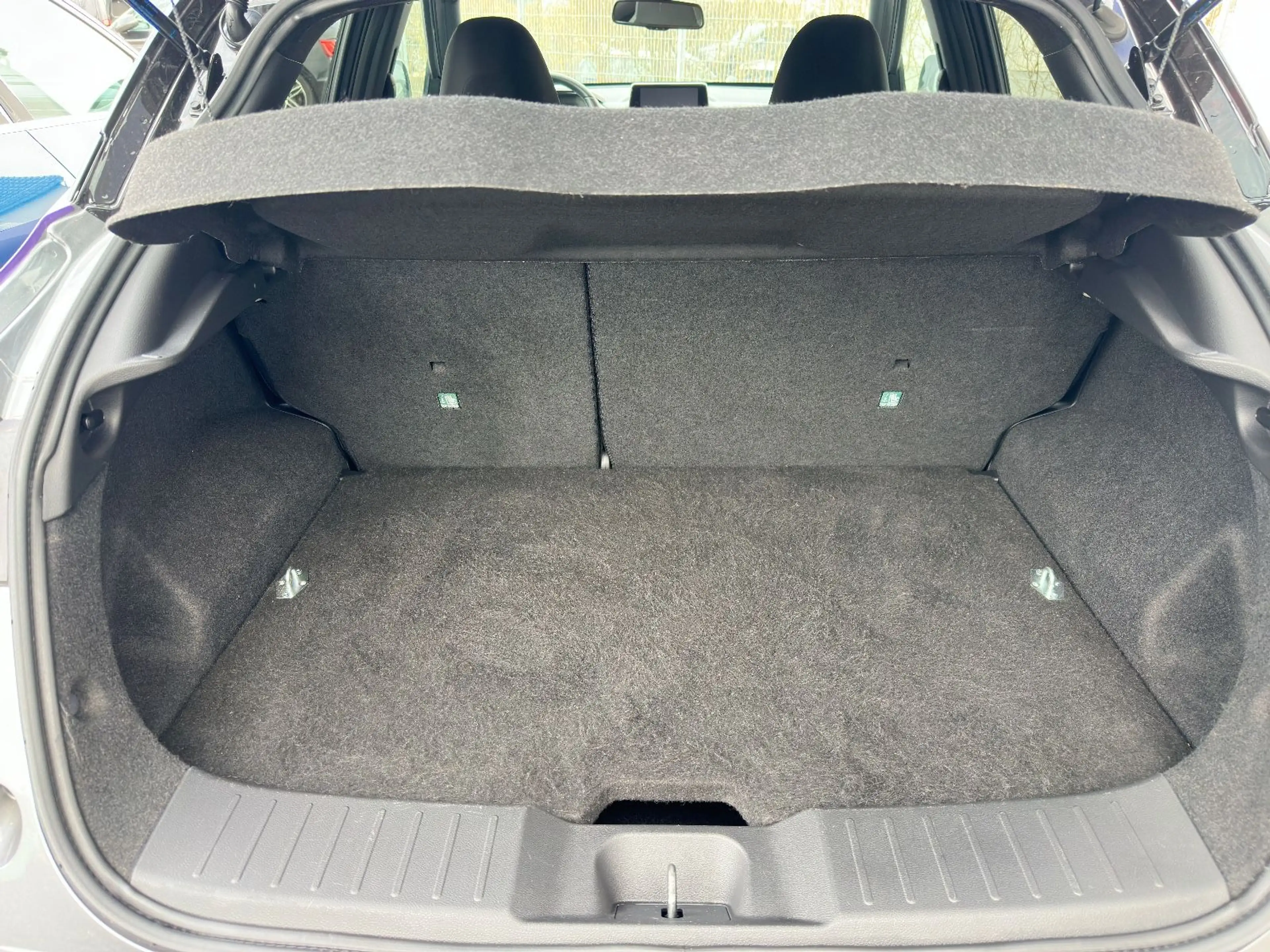 Nissan Juke Enigma *2HD/Keyless/Navi/Lückenlos/LED* — photo 14