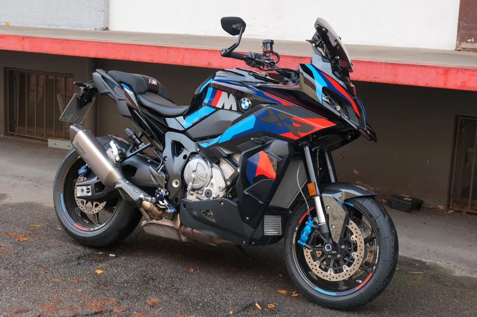 BMW M 1000 XR Competition*Lagerfahrzeug* Чорний - 2