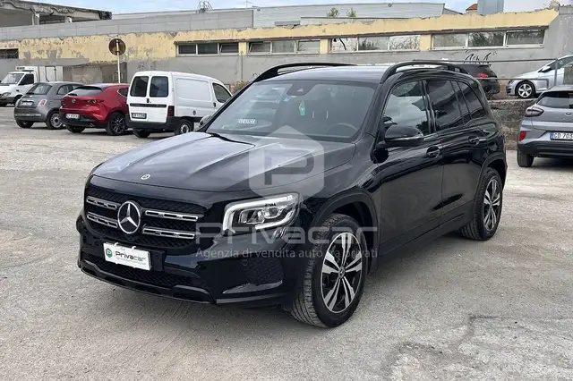 Mercedes-Benz GLB 200 GLB 200 d Automatic Sport