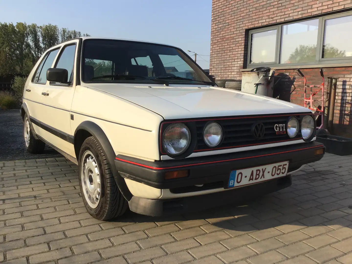 Volkswagen Golf GTI 16V - 1