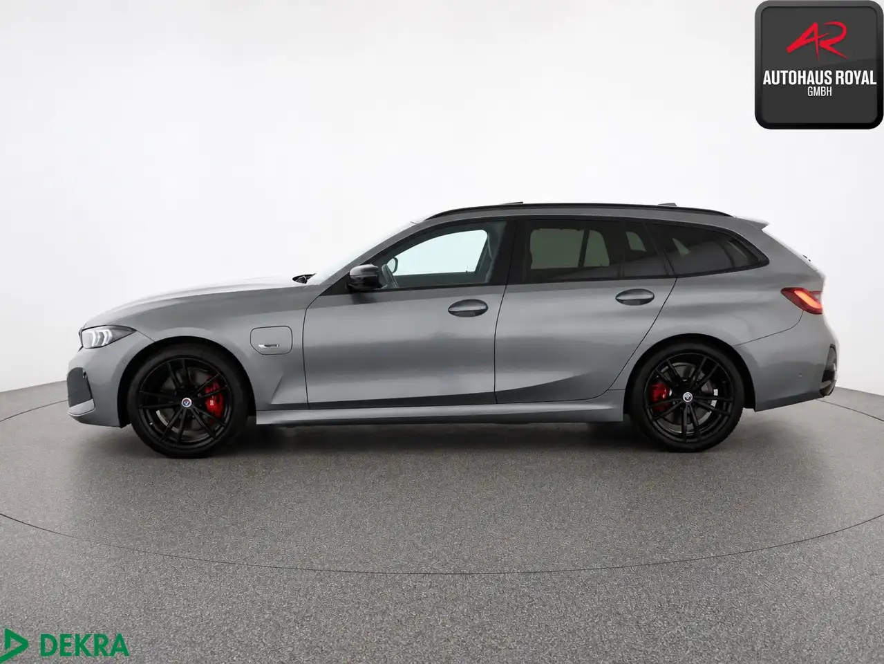 BMW 330 e T xDrive M SPORT PANO,HARMAN/K,HUD,KAMERA, миниатюра 2