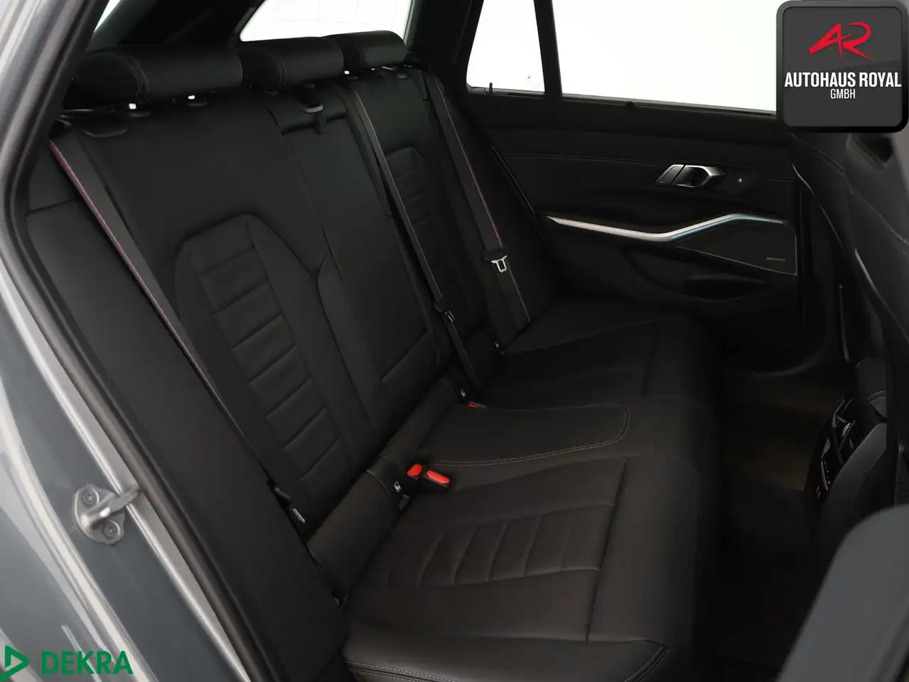 BMW 330 e T xDrive M SPORT PANO,HARMAN/K,HUD,KAMERA, миниатюра 12
