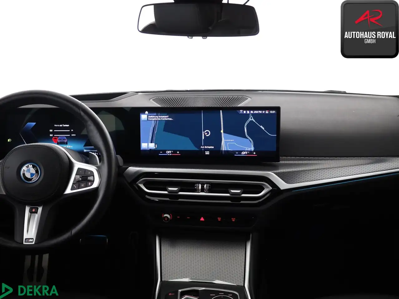 BMW 330 e T xDrive M SPORT PANO,HARMAN/K,HUD,KAMERA, миниатюра 9