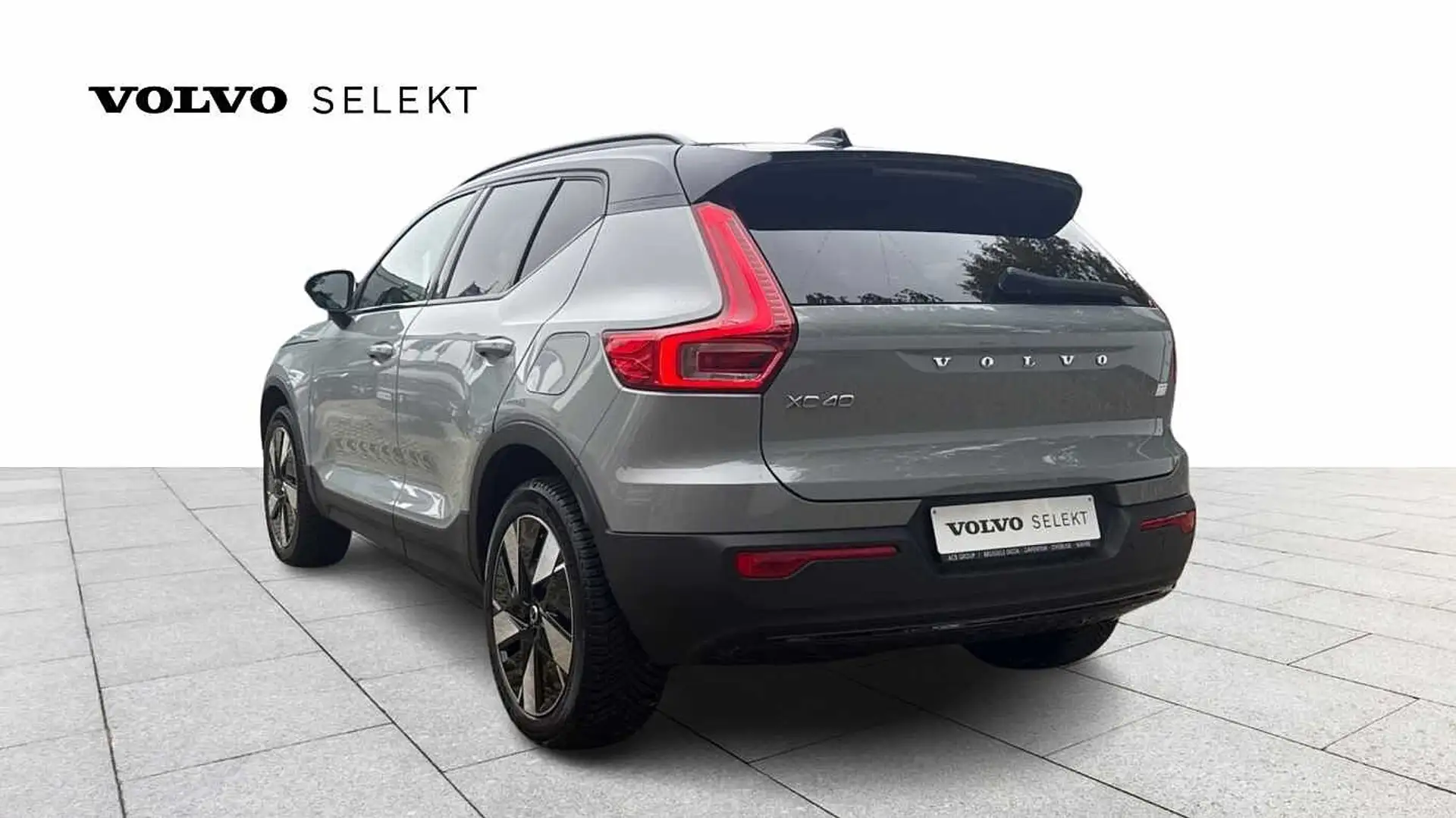 Volvo XC40 Recharge Plus, Single Motor Extended Range, Elektr Grijs - 2