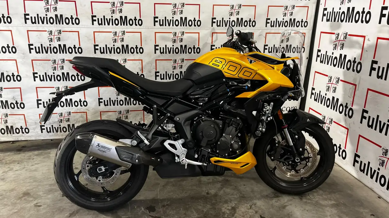 Triumph Tiger 800