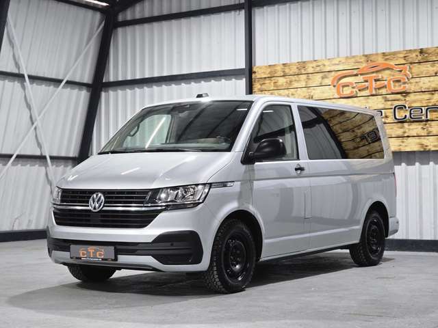 Imagine Volkswagen T6 Multivan T6.1 Multivan FWD/1Hd/Navi/7-Sitze/TÜV-NEU/MwSt.