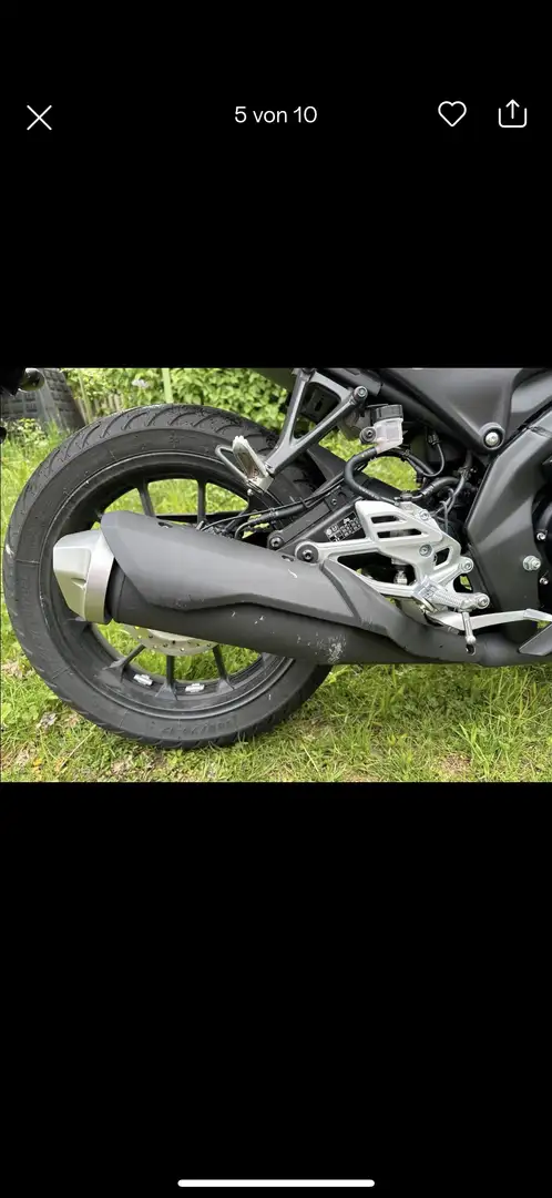 Yamaha YZF-R125 - 1