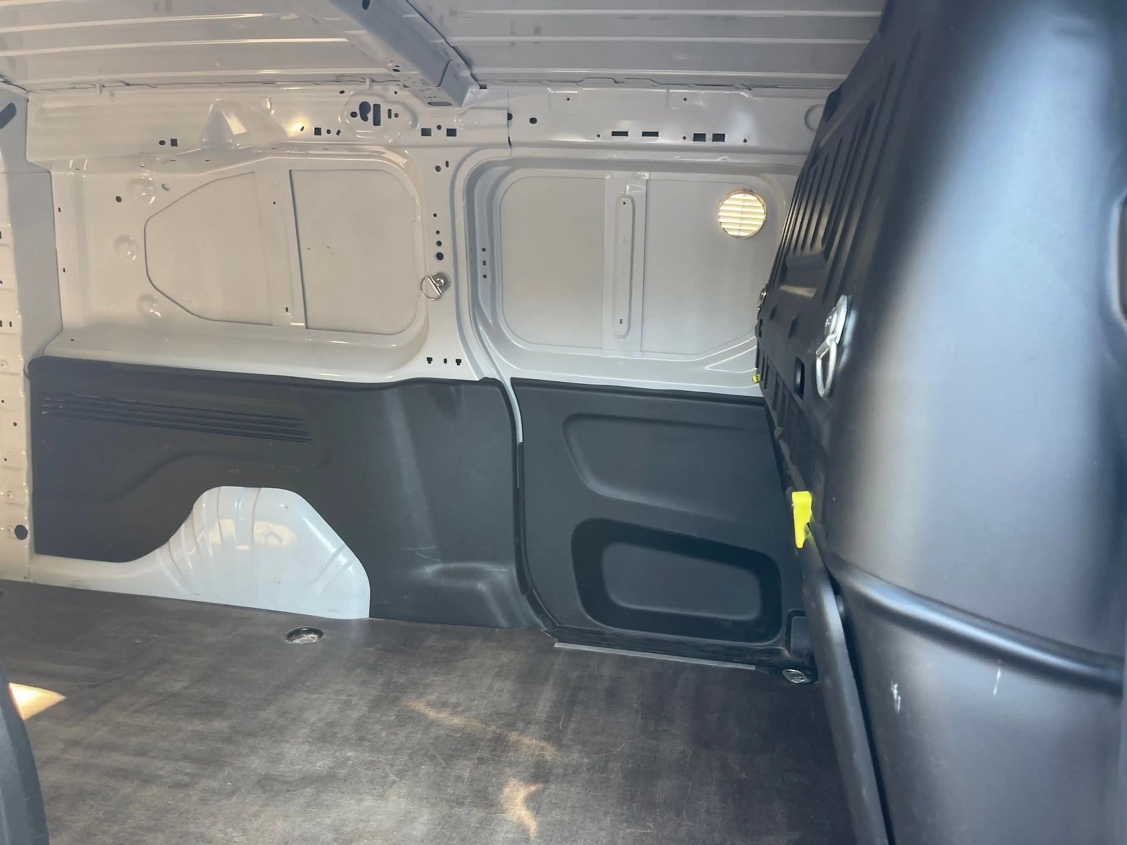 Toyota Proace Proace City L2 Meister XL Klima PDC Tempomat — photo 14