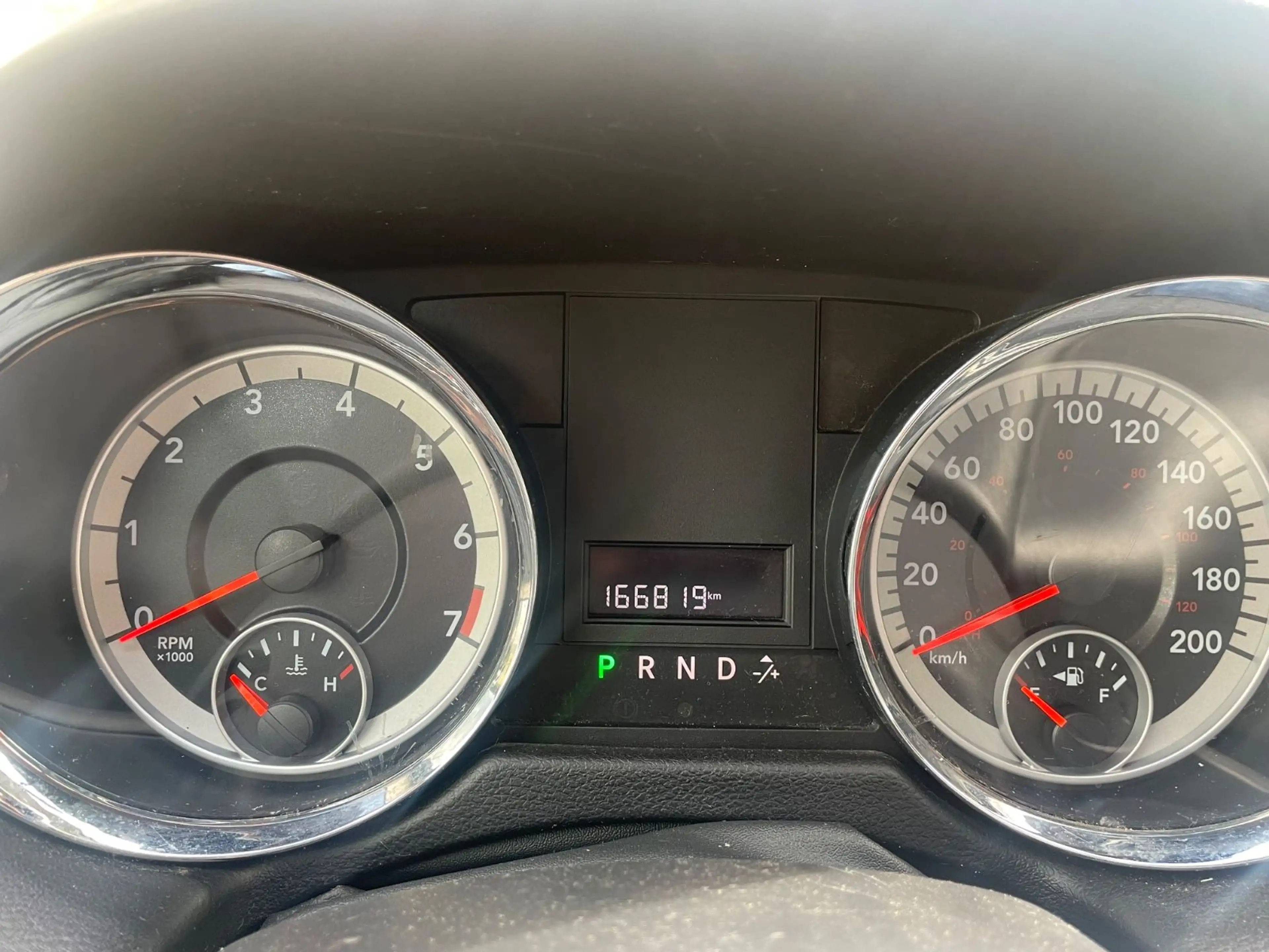 Dodge Grand Caravan *7-Sitzer*AHK*Klima*SR+WR* — photo 9