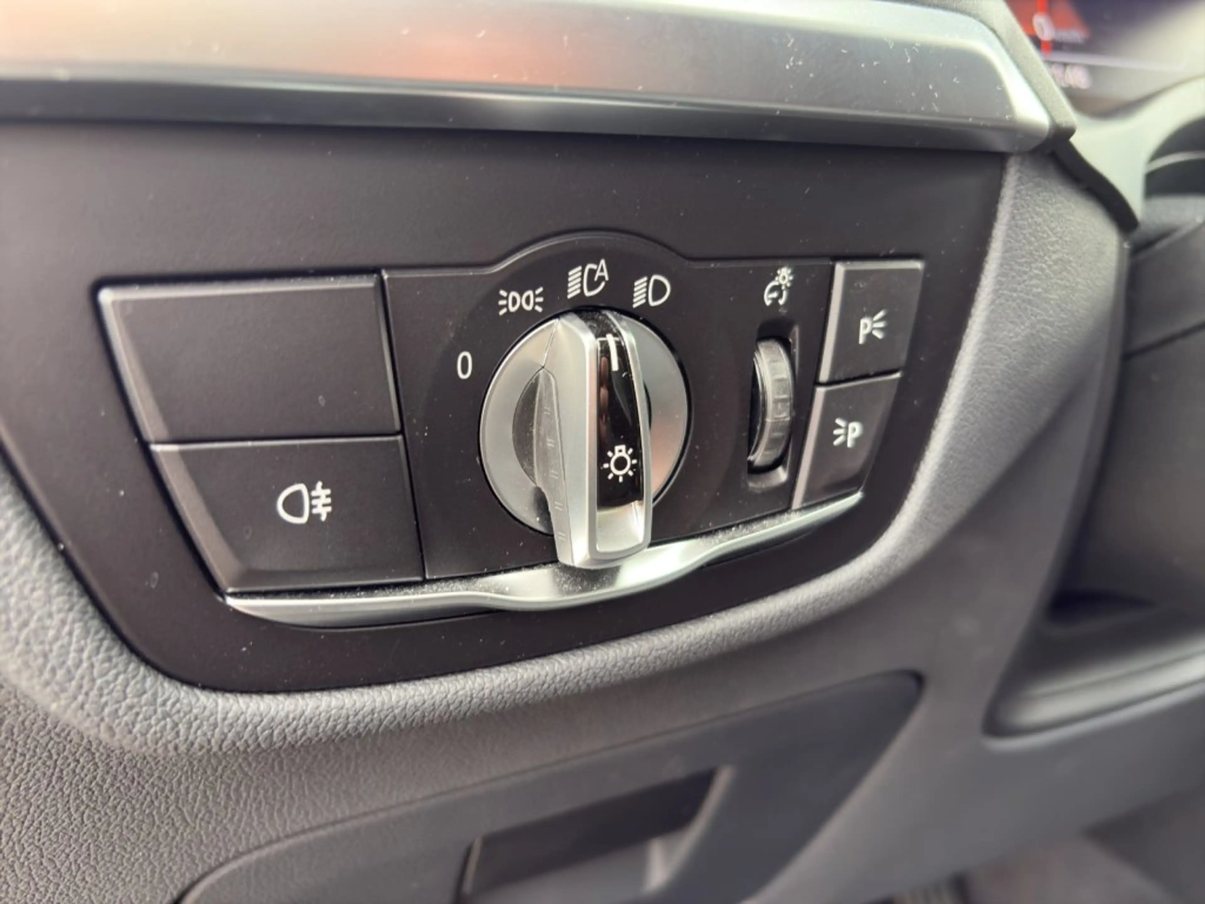 BMW X3 xDrive20i G01 B48 ZA — photo 13