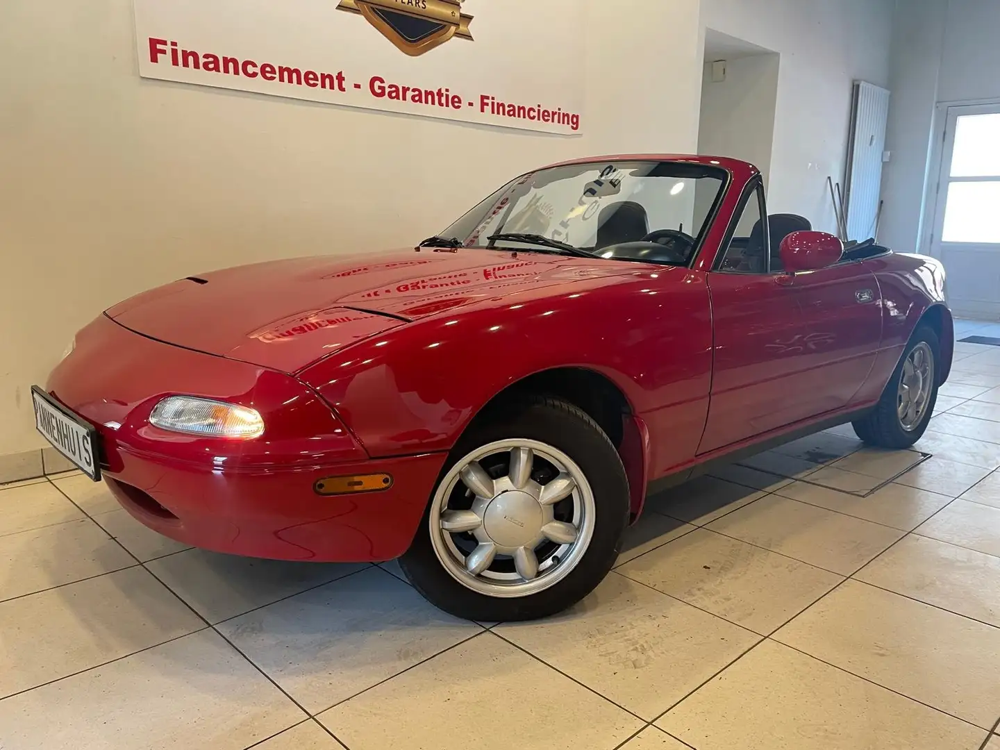 Mazda MX-5 MK1 1ERE SERIE I EUROPE I BACHE TISSUS I Rouge - 1