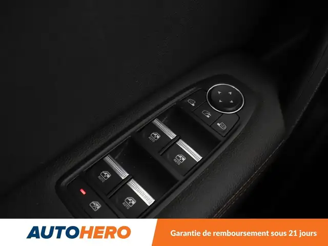 Renault Captur view 30