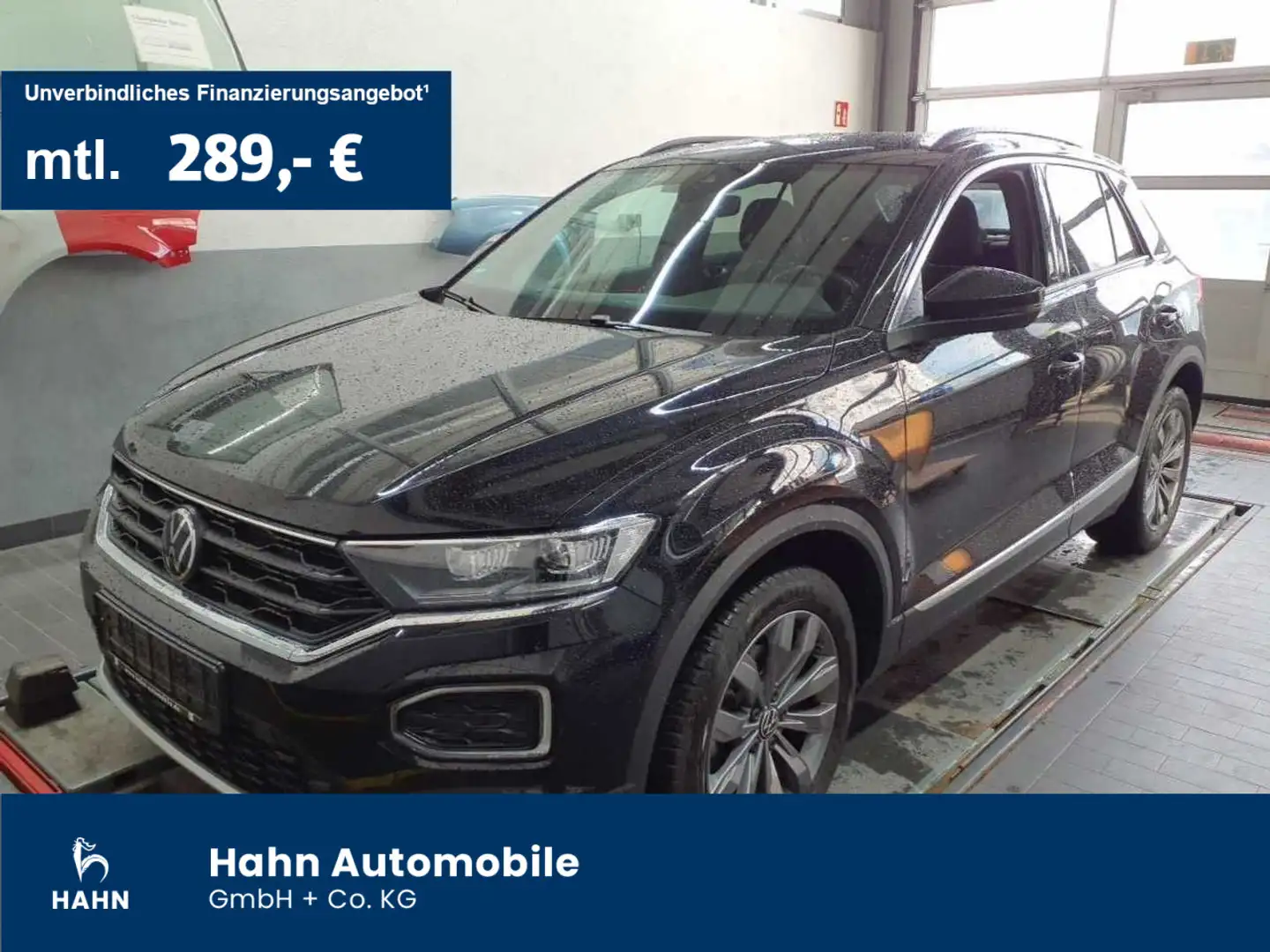 Volkswagen T-Roc Sport 1.5TSI DSG AHK LED CAM Navi ACC Clim Schwarz - 1