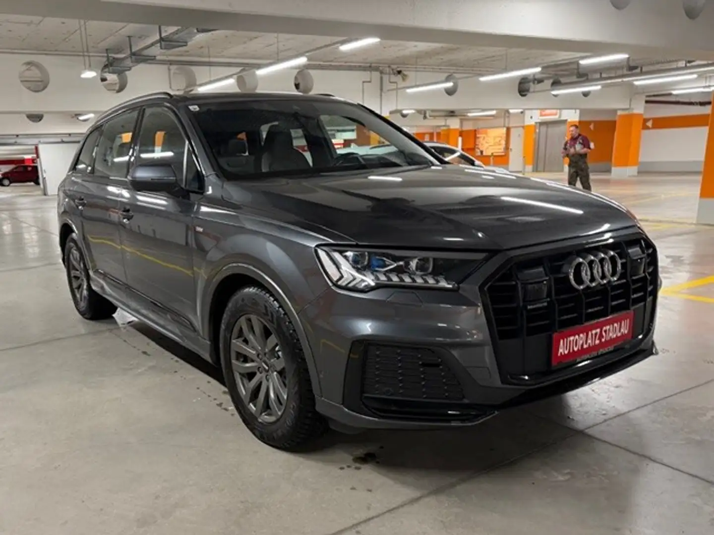 Audi Q7 45 TDI S-line quattro Tiptronic Grau - 1