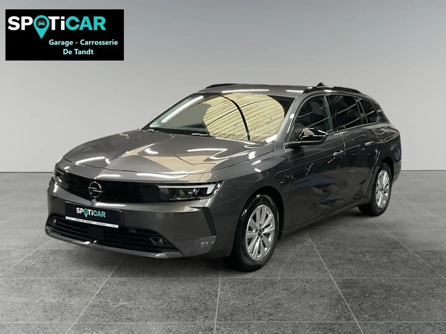 Opel Astra 1.2 Benzine 130 pk automaat Edition - 1