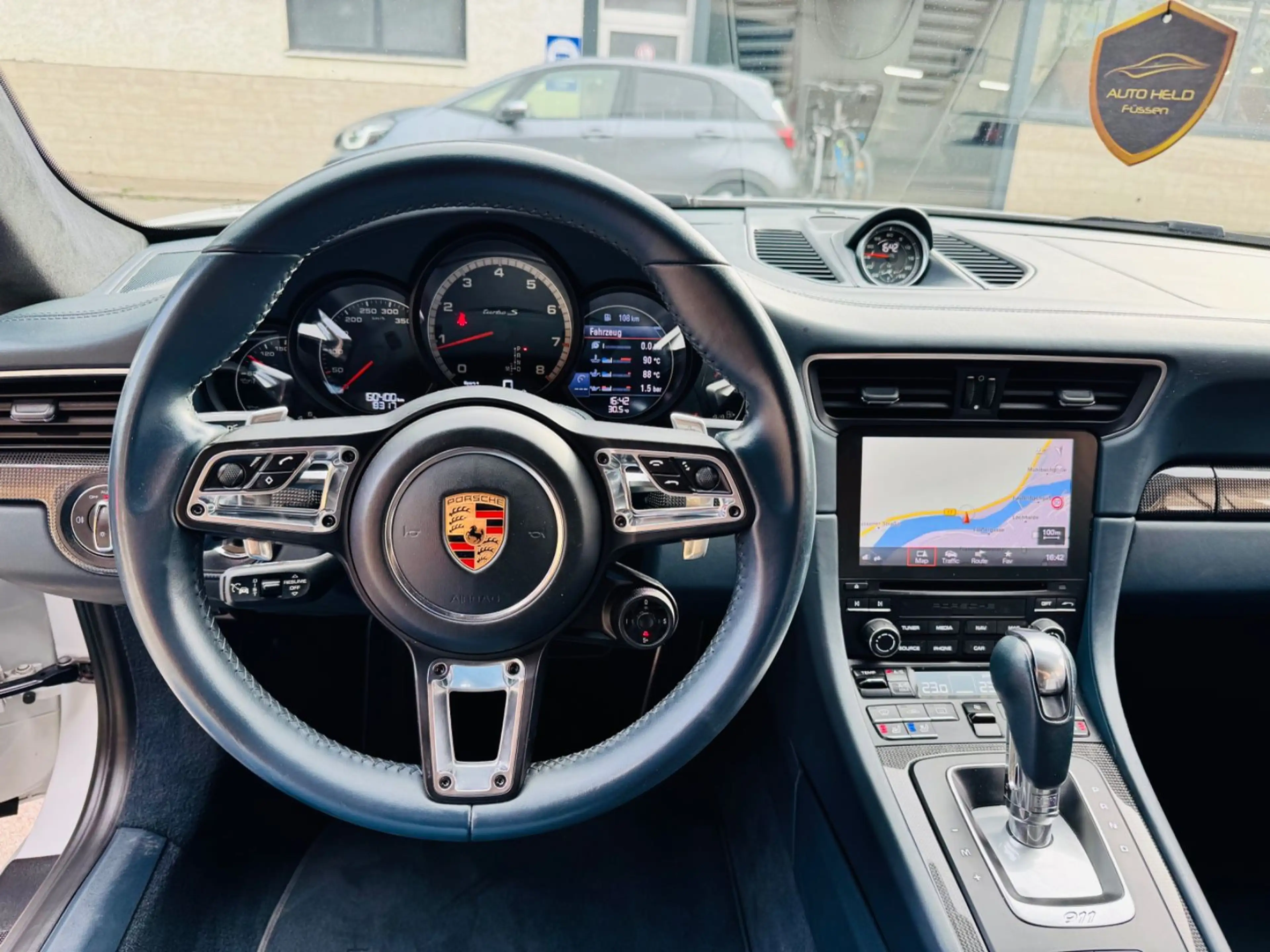 Porsche 991 911TurboS Coupe Lift Carbon Burmester Kamera ACC — photo 10
