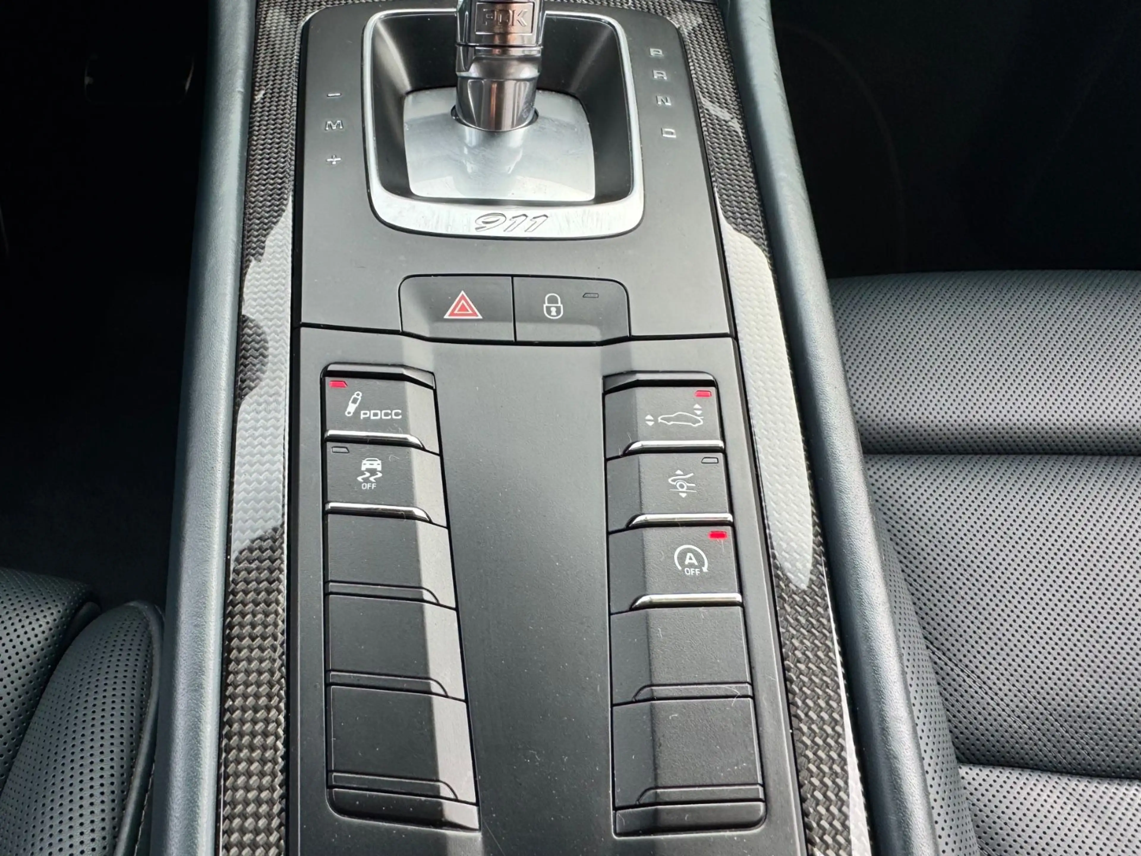 Porsche 991 911TurboS Coupe Lift Carbon Burmester Kamera ACC — photo 15