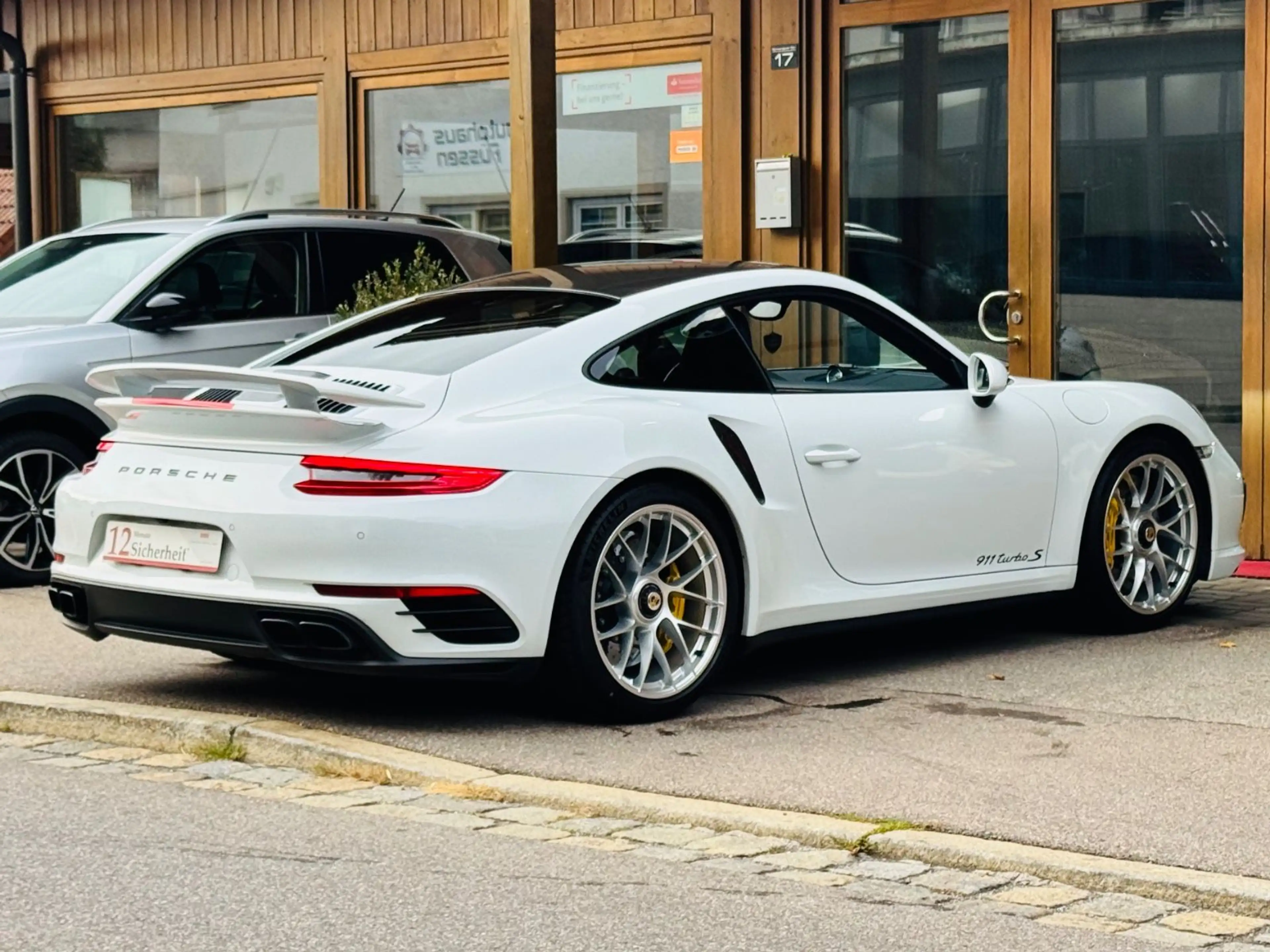 Porsche 991 911TurboS Coupe Lift Carbon Burmester Kamera ACC — photo 5