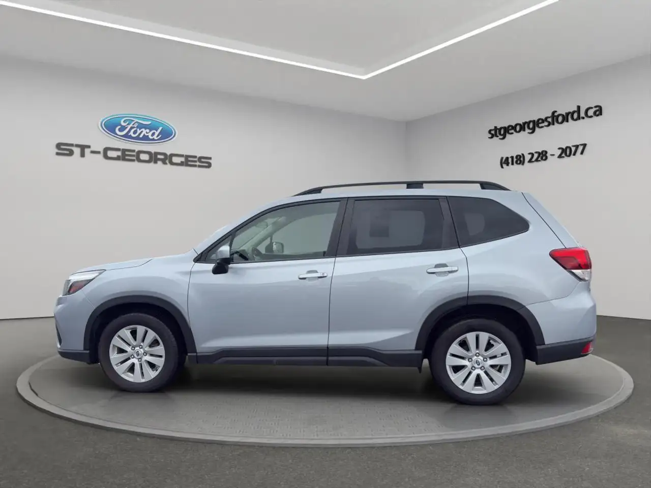 Subaru Forester снимка Subaru Forester
