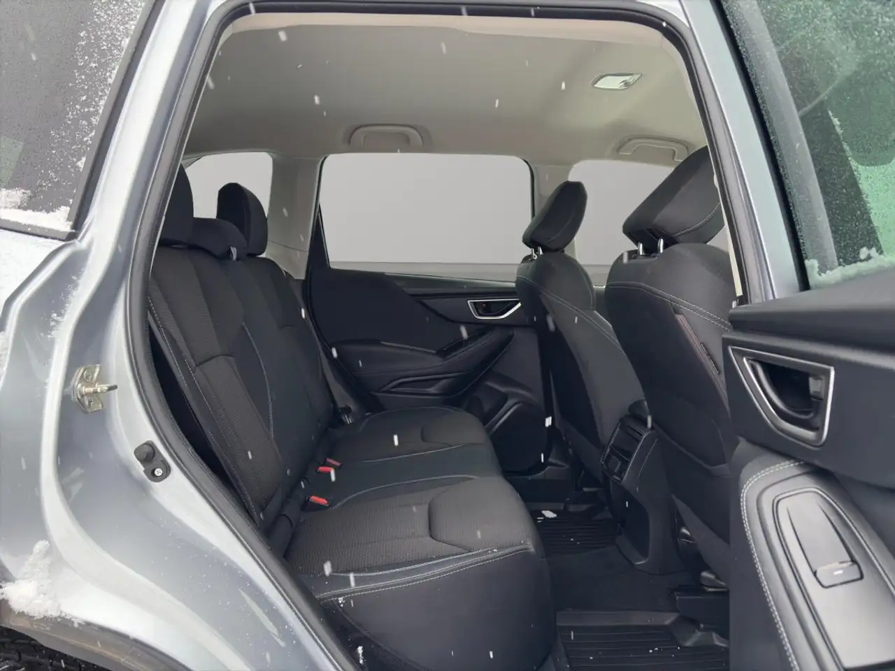 Subaru Forester снимка Subaru Forester