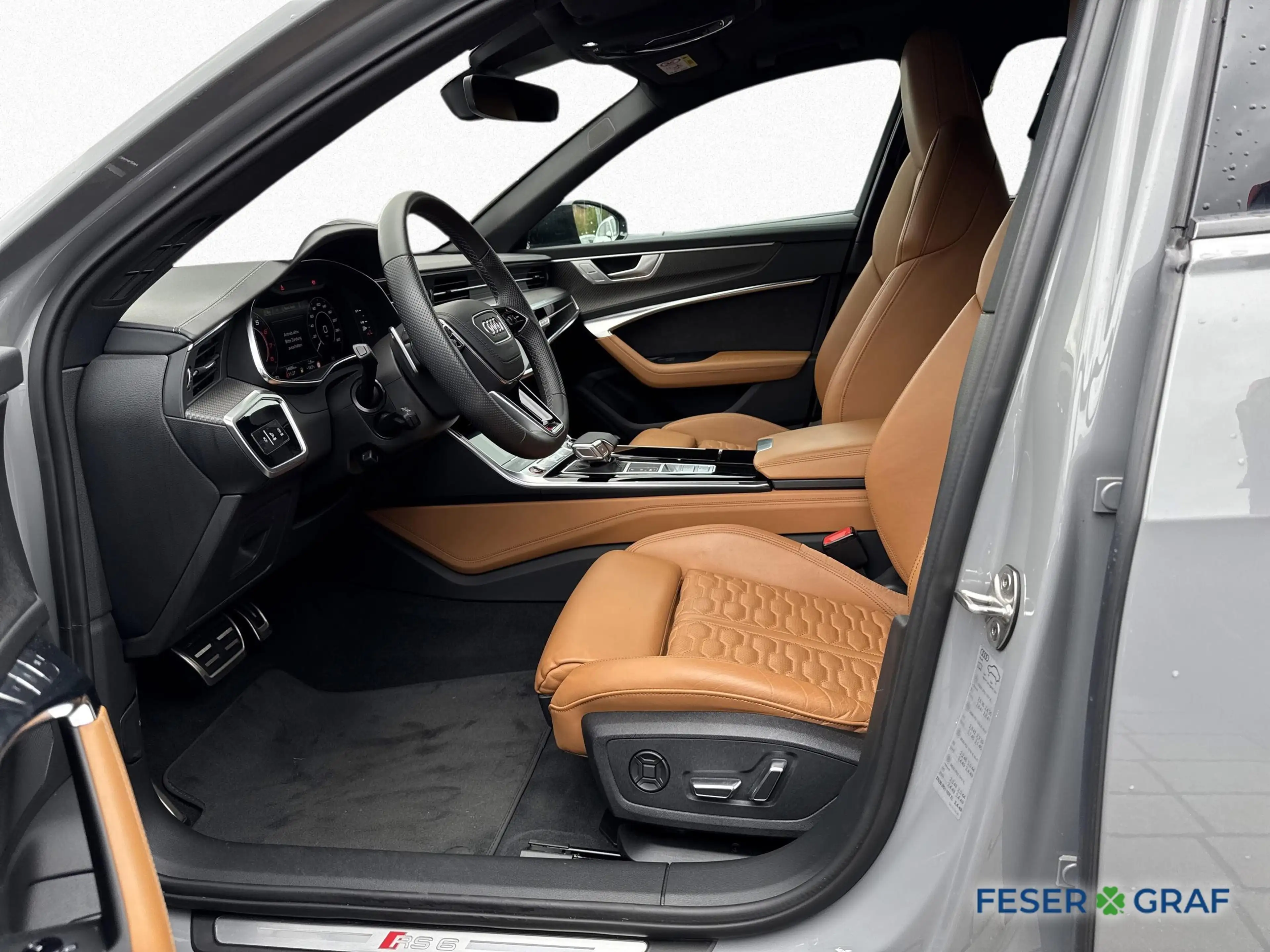 Audi RS6 Avant TFSI quattro KERAMIK AHK PANO 305km/h — photo 10
