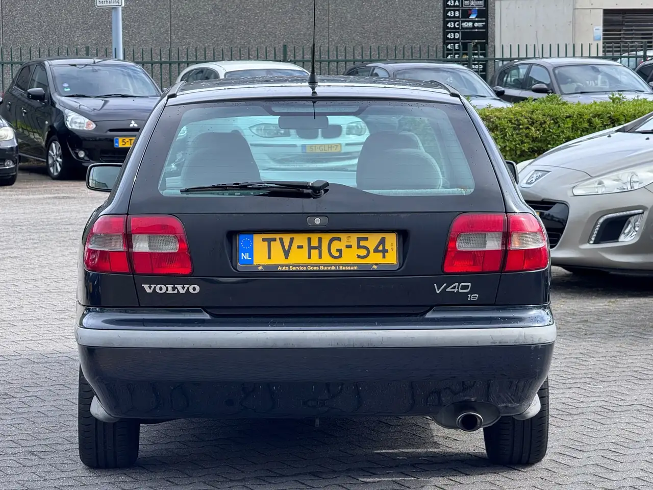 Volvo V40 1.8 Exclusive | Automaat | APK 26-09-2027 | stoelv, foto 4
