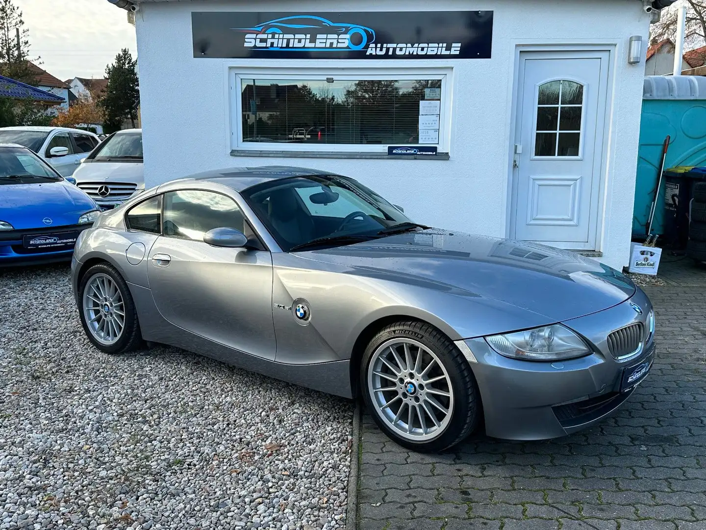 BMW Z4 Coupe 3.0si Sportsitze Navi Xenon Insp.neu Grijs - 1