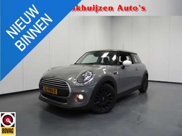 Mini 1.5 Business NAVI/AIRCO/CRUISE/PDC/16"LMV!