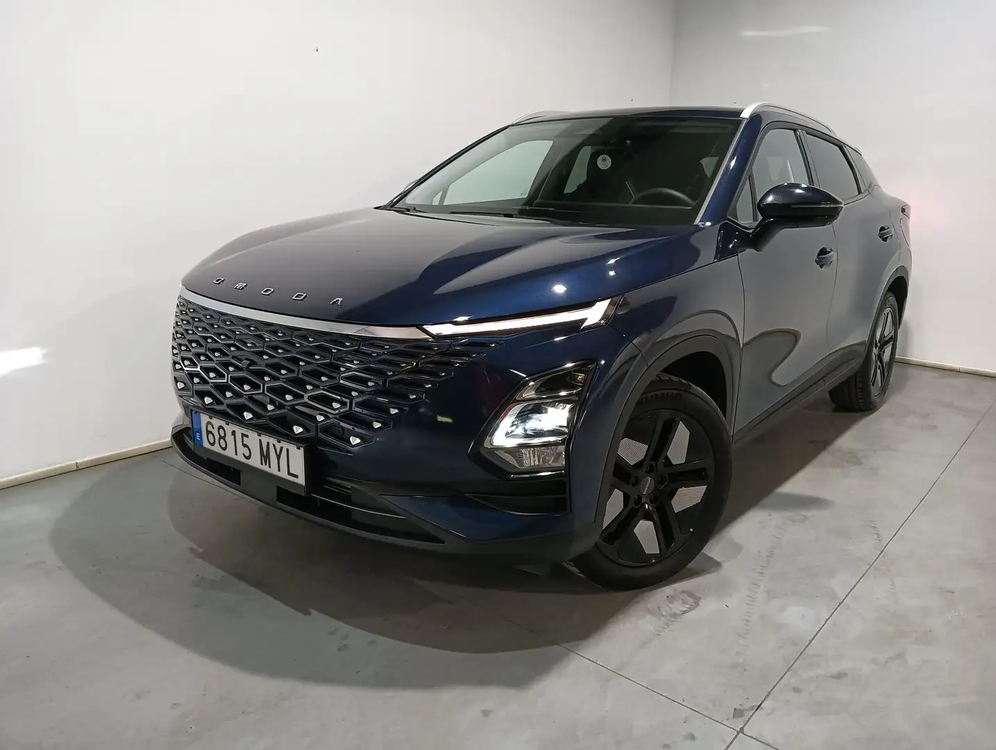 Omoda 5 1.6 TGDI (14CV) Premium MY2 Blau - 1