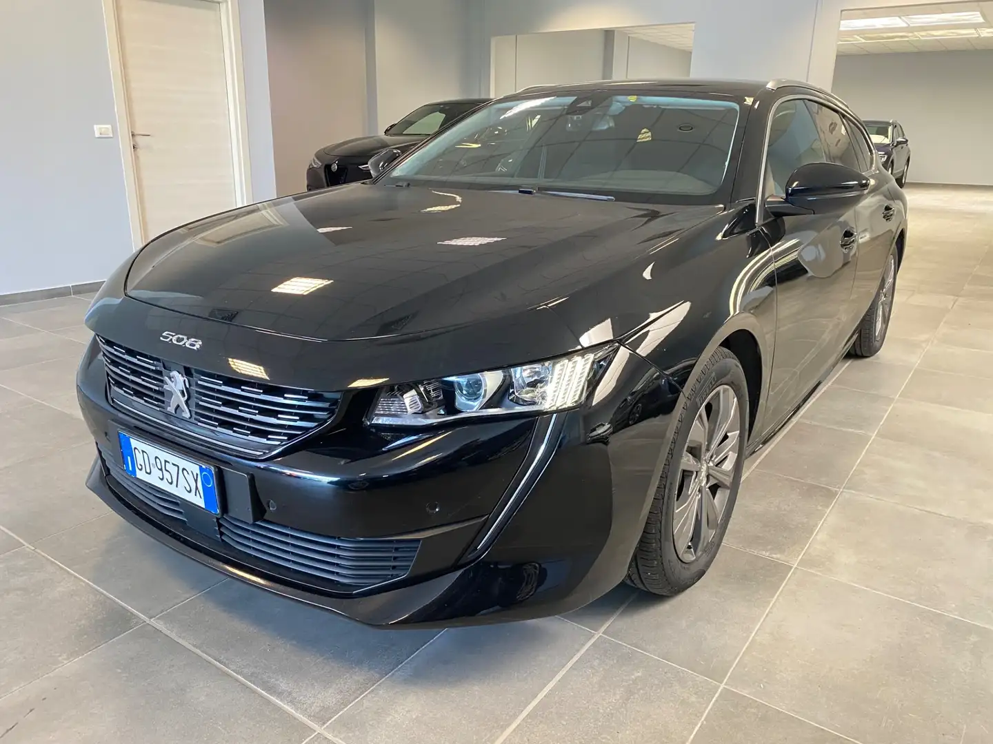 Peugeot 508 BlueHDi 160 Stop&Start EAT8 SW Allure Nero - 1