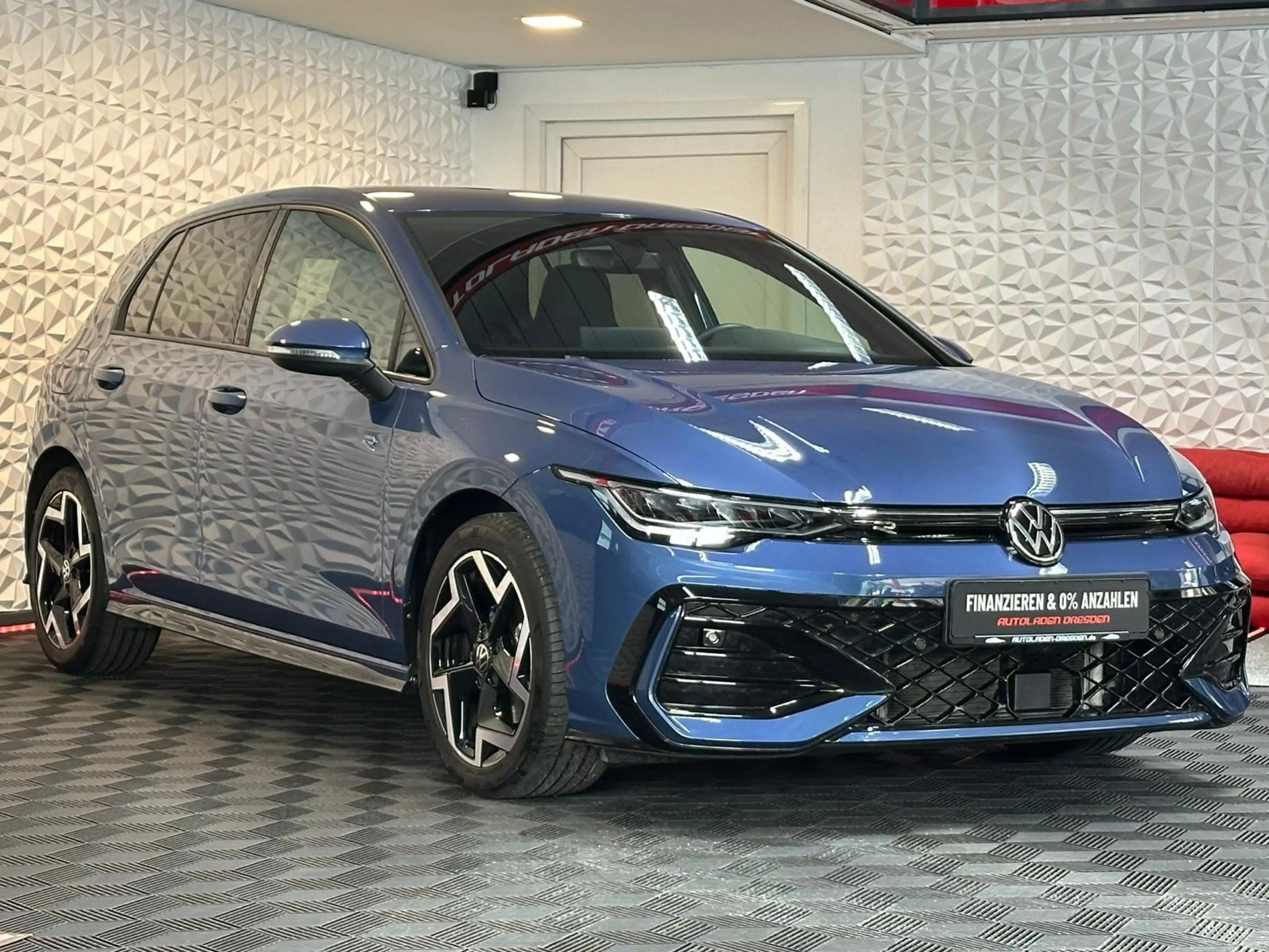 Volkswagen Golf 1.5TSI R LINE LED#SHZ#LH#ACC#VIRTUAL#KEYLES — photo 2