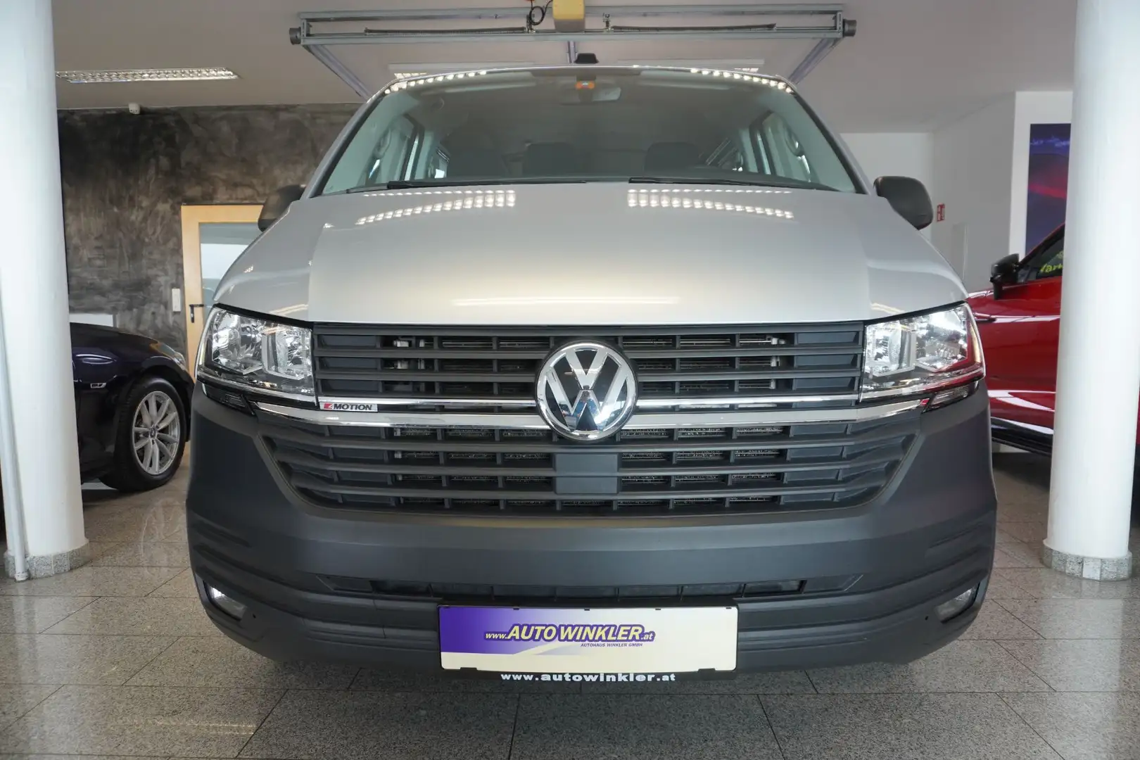 Volkswagen T6.1 Kombi T6.1 LR TDI 4Motion Kombi 9 Sitze/AHV/Tempomat Silber - 2