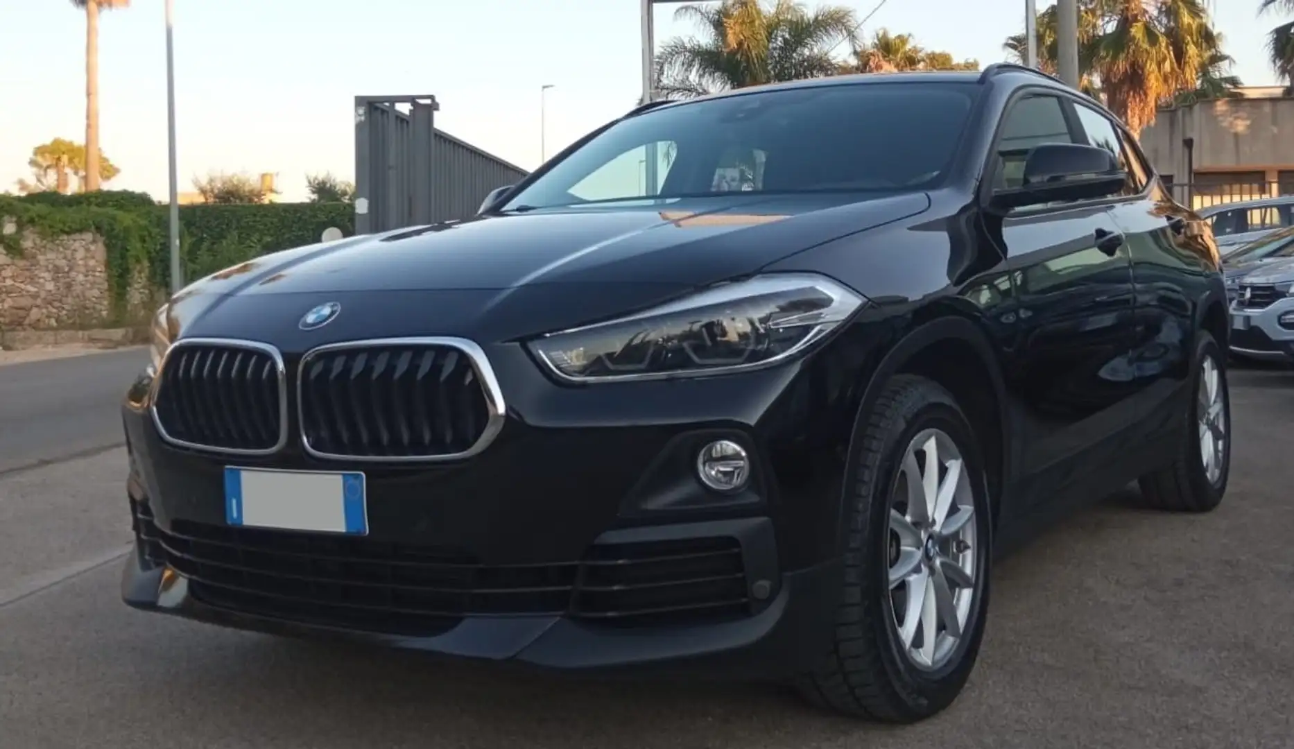 BMW X2 sdrive18d Advantage Steptronic Nero - 2