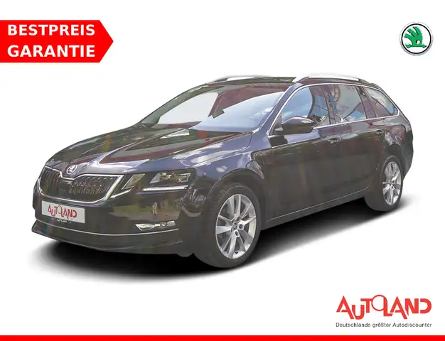 Skoda Octavia Combi 1.5 TSI Style DSG LED AHK Navi PDC