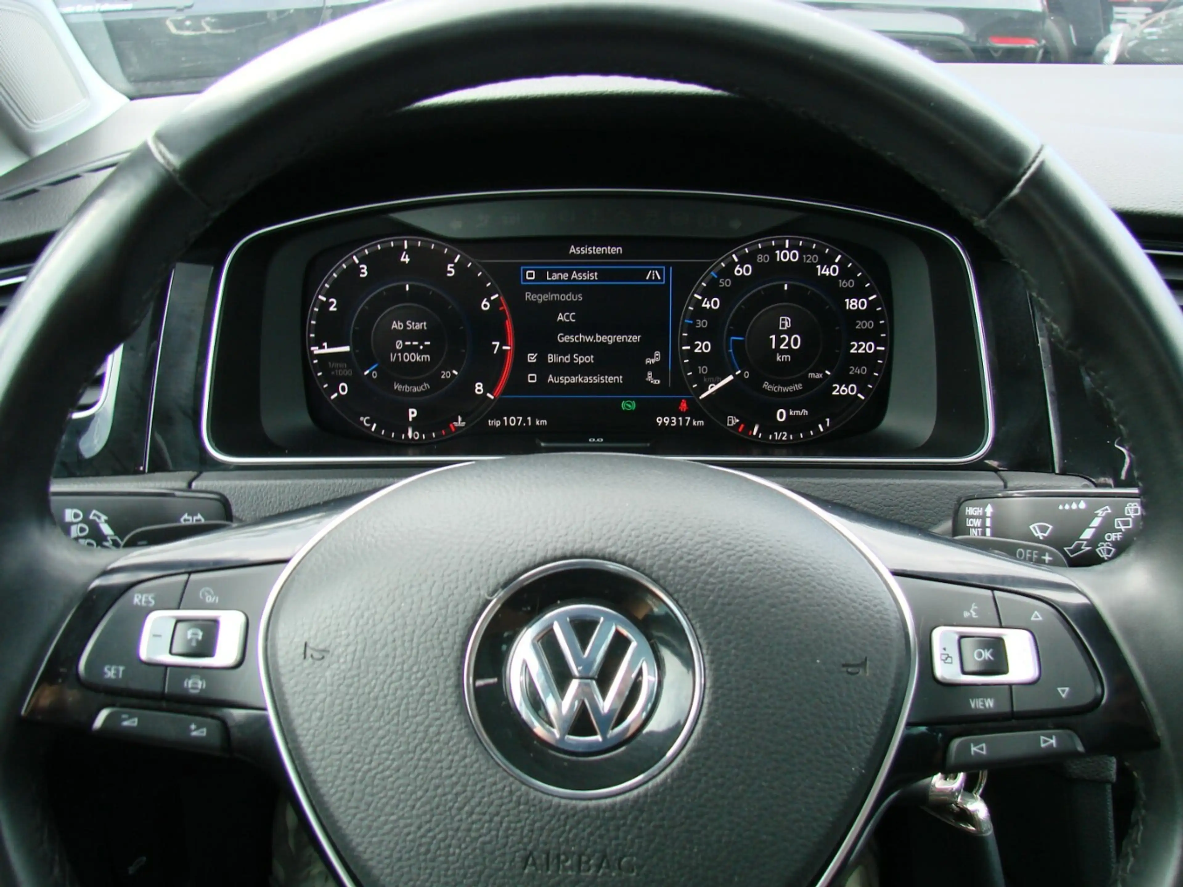 Volkswagen Golf Variant 1.5 TSi Highline R-Line ACC Pano LED AHK — photo 10