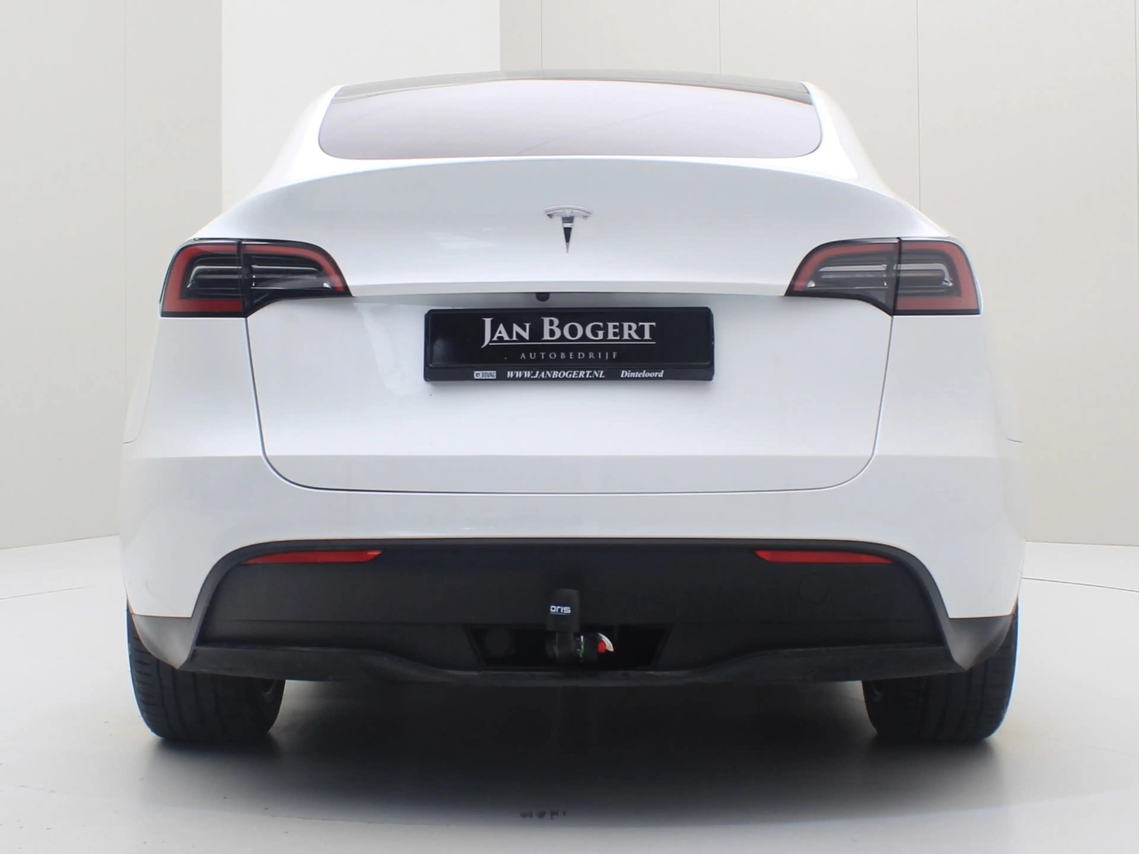 Tesla Model Y Long Range AWD 75kWh 351pk 95% SoH [ TREKHAAK+AMD — photo 6
