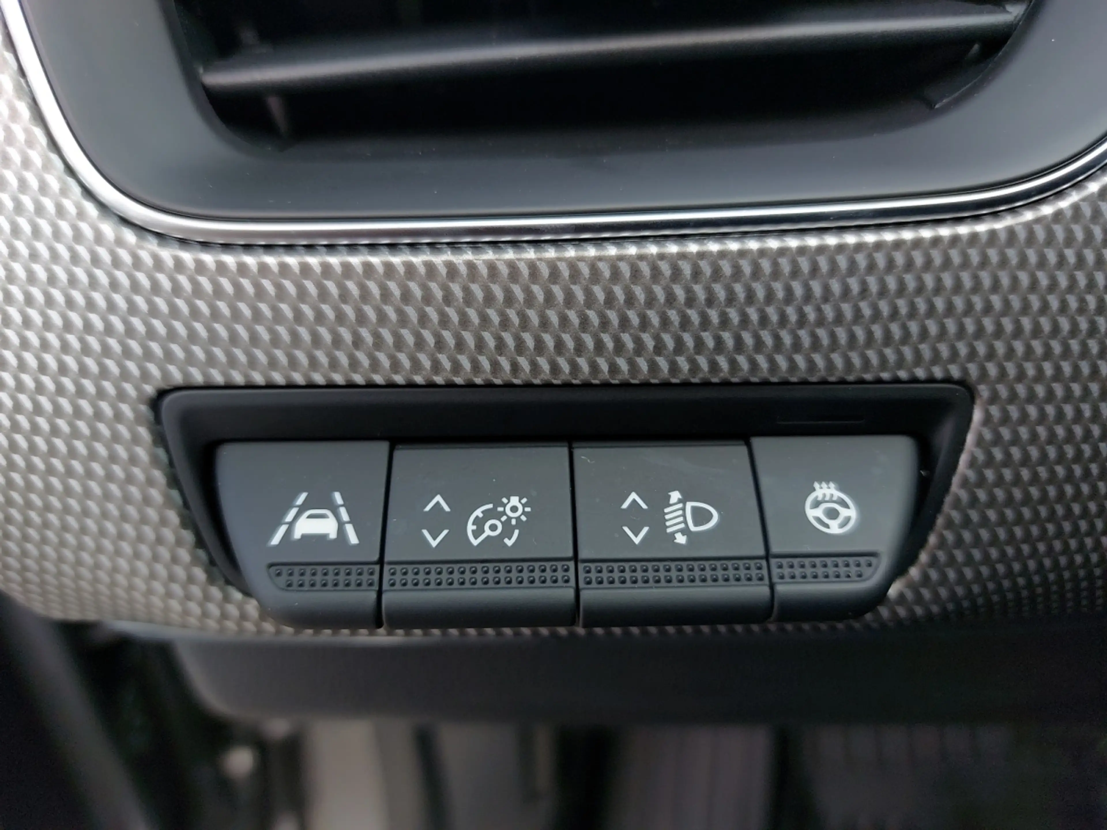 Renault Arkana Intens TCe 140 EDC — photo 18