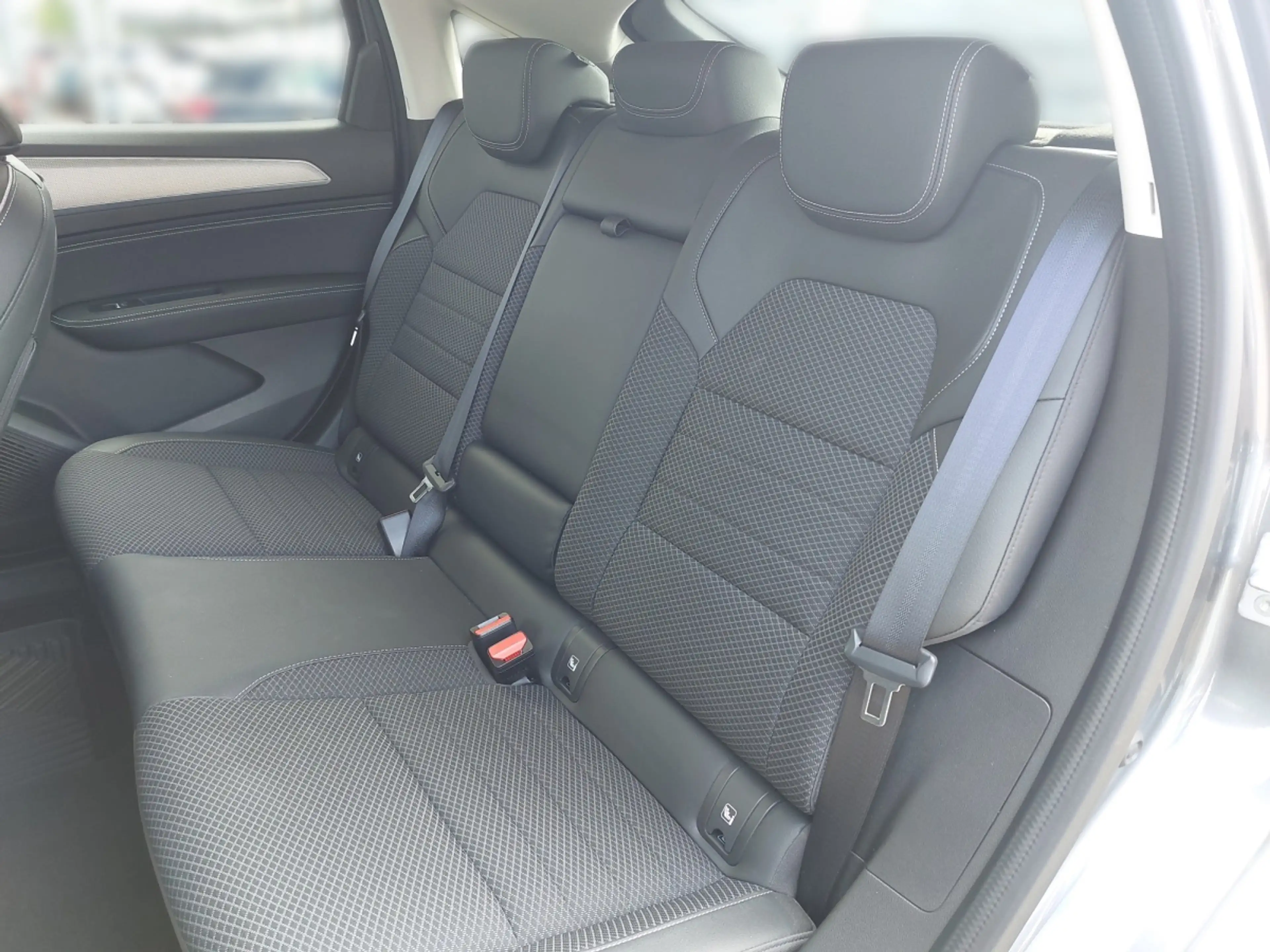 Renault Arkana Intens TCe 140 EDC — photo 10