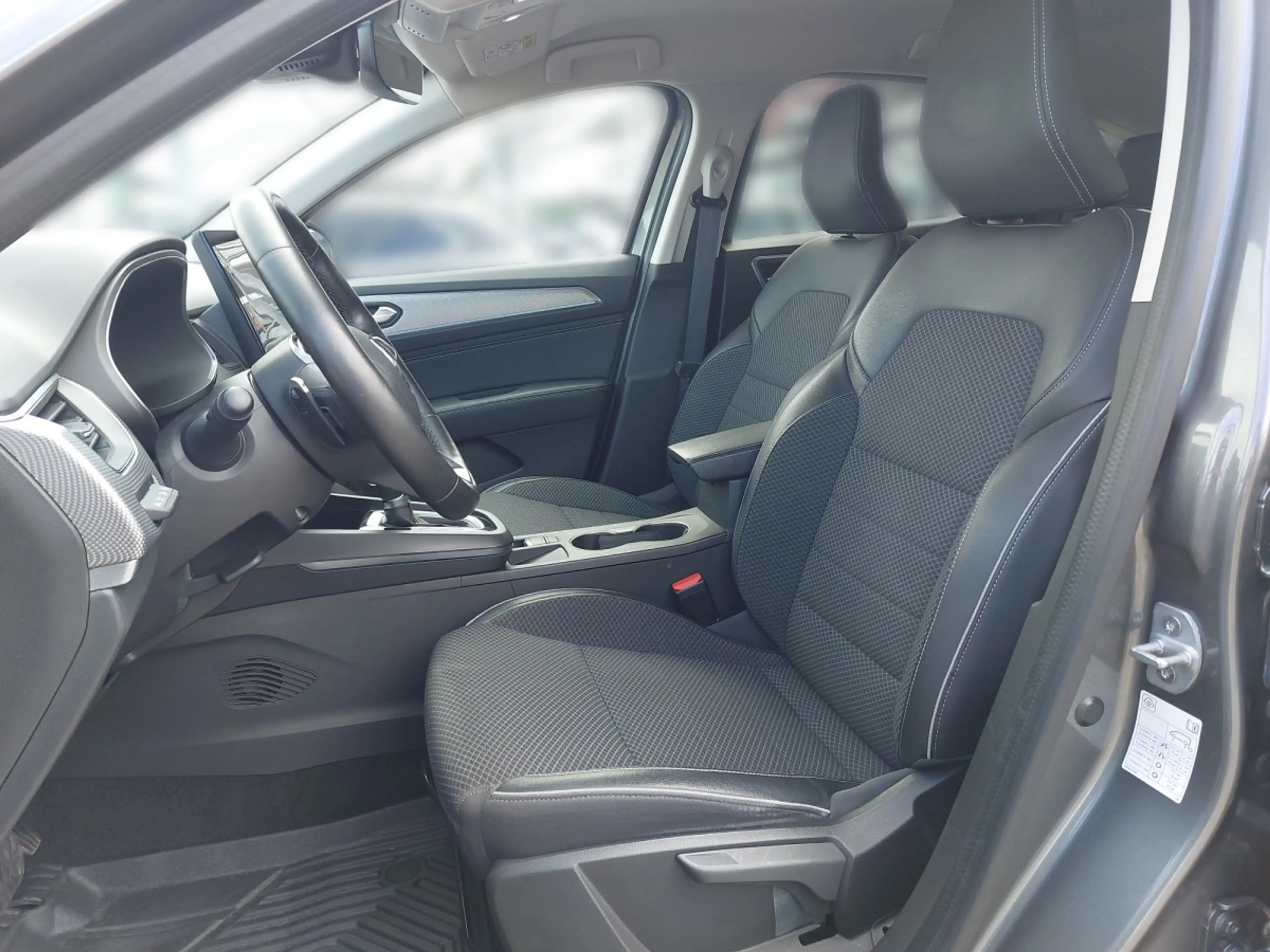 Renault Arkana Intens TCe 140 EDC — photo 5