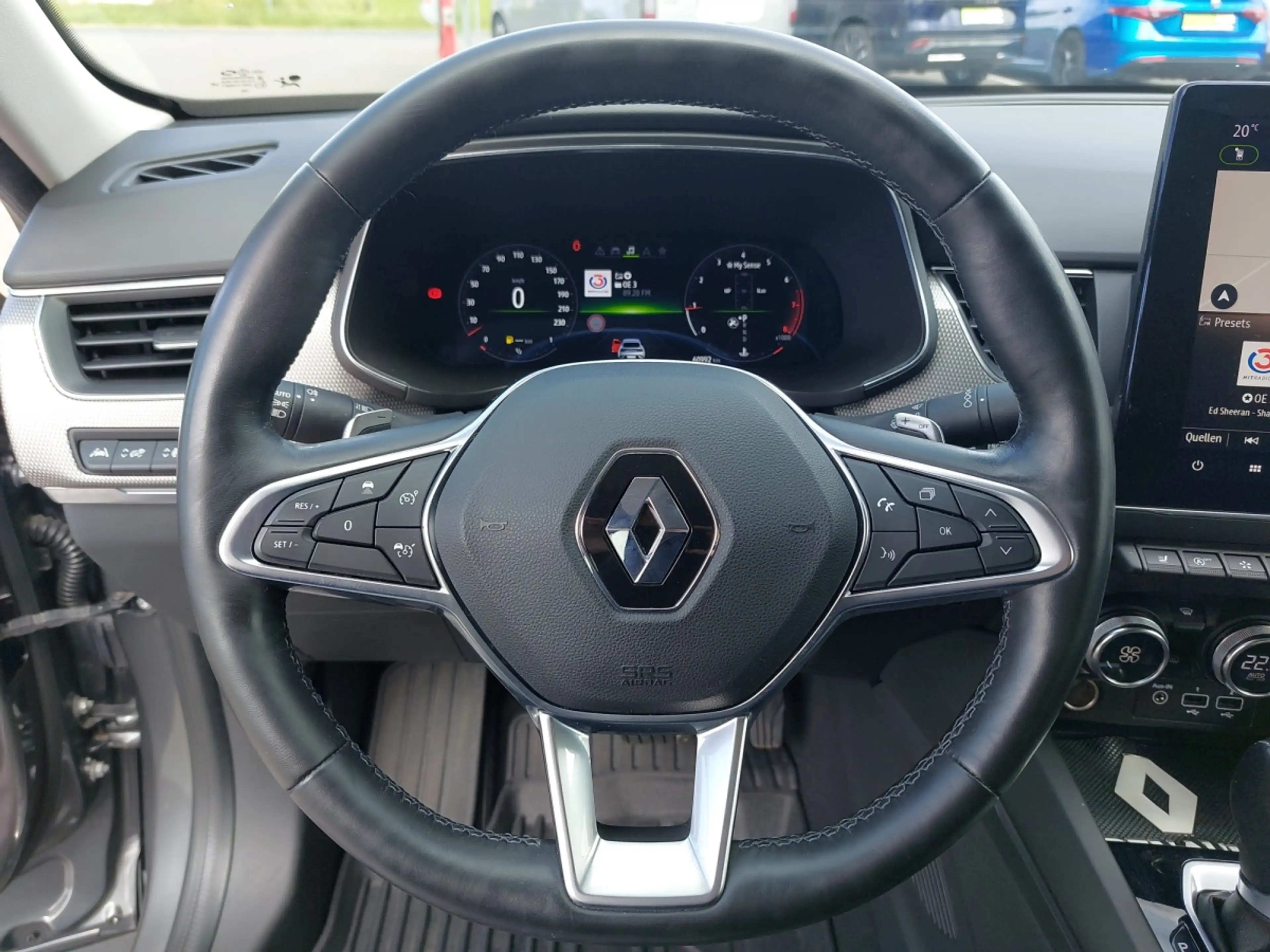Renault Arkana Intens TCe 140 EDC — photo 12
