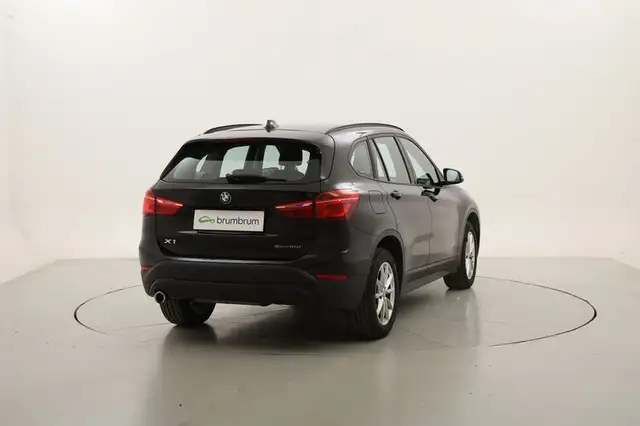 BMW X1 view 5