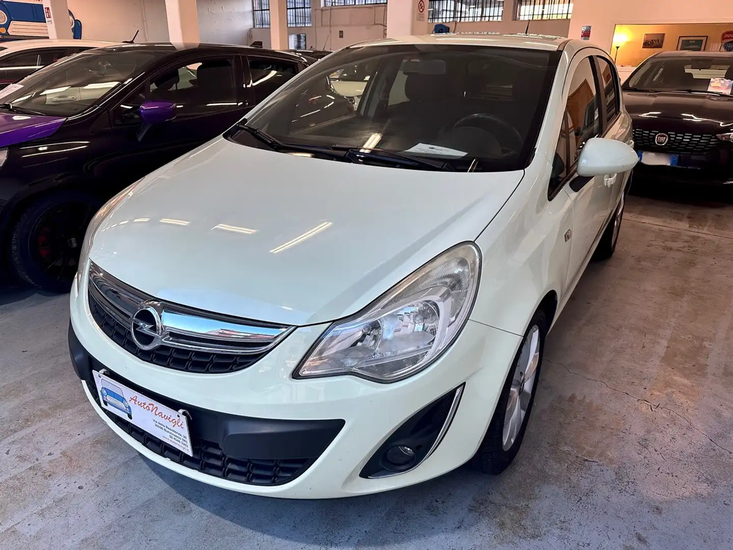 Opel Corsa 1.2 85CV 5 porte GPL-TECH Ecotec - OK NEOPATENTATI Giallo - 1