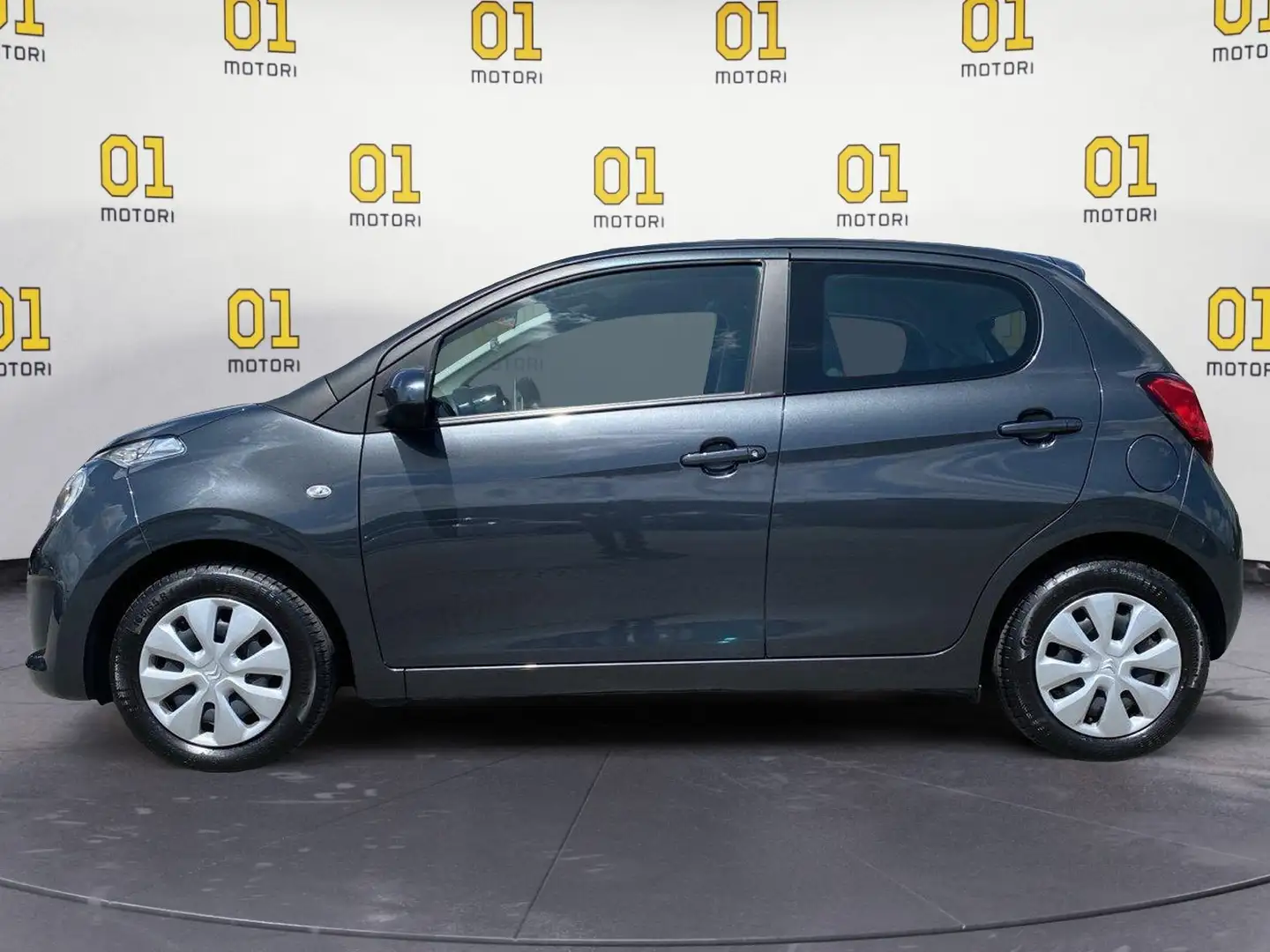 Citroen C1 C1 VTi 72 5 porte Feel Grigio - 2
