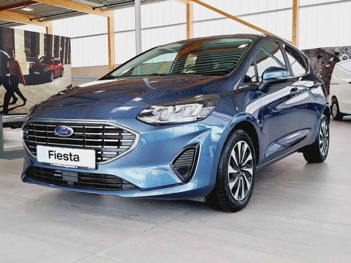 Ford Fiesta Titanium Automatik Blau - 1